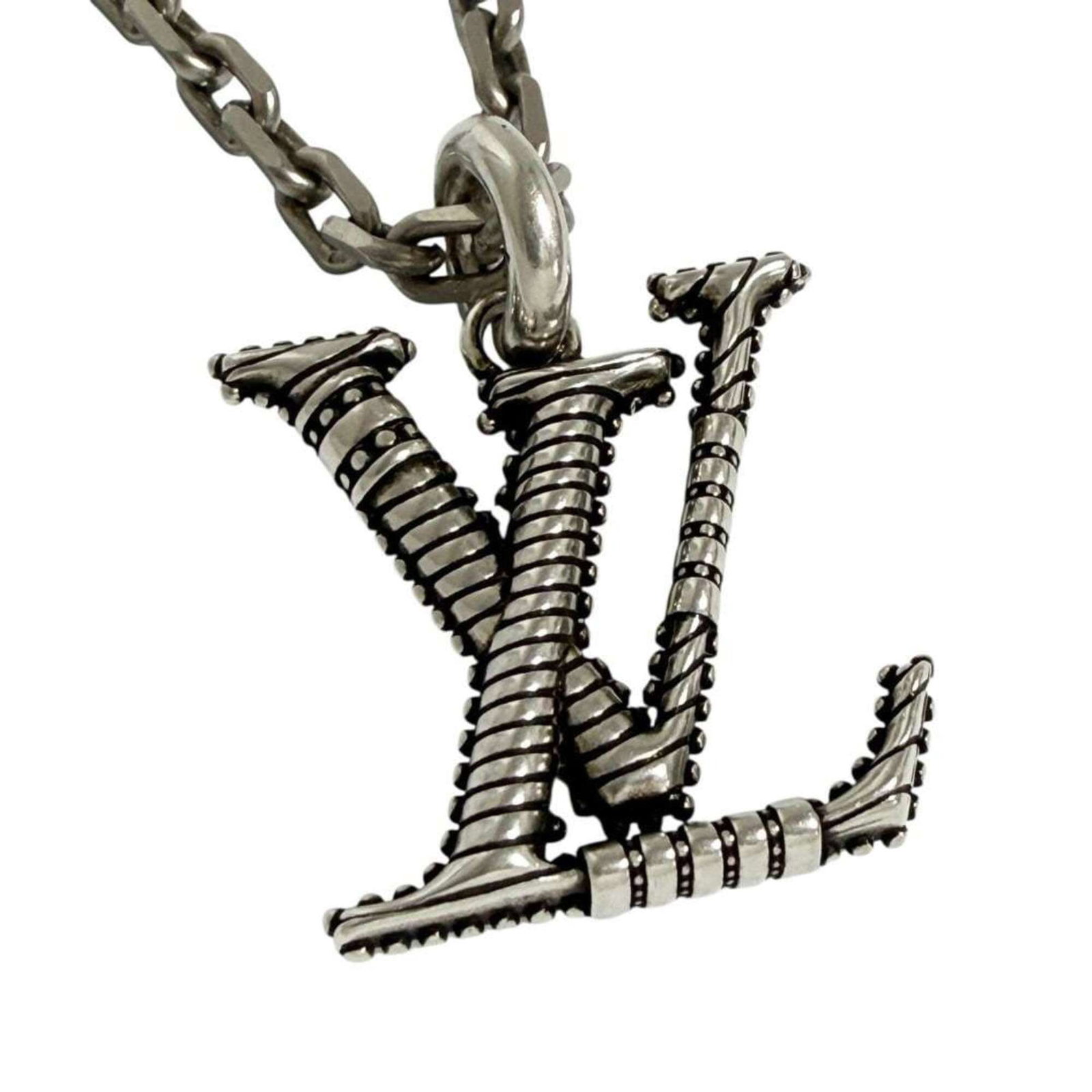 Louis Vuitton Men'S Pendant Lv Whisper Necklace Sterling Silver 925: Louis Vuitton Men'S Pendant Lv Whisper Necklace Sterling Silver 925 Sterling Silver 925 Louis Vuitton Men's Pendant Lv Whisper Necklace, available in mint condition with a neck circumference of 50-56