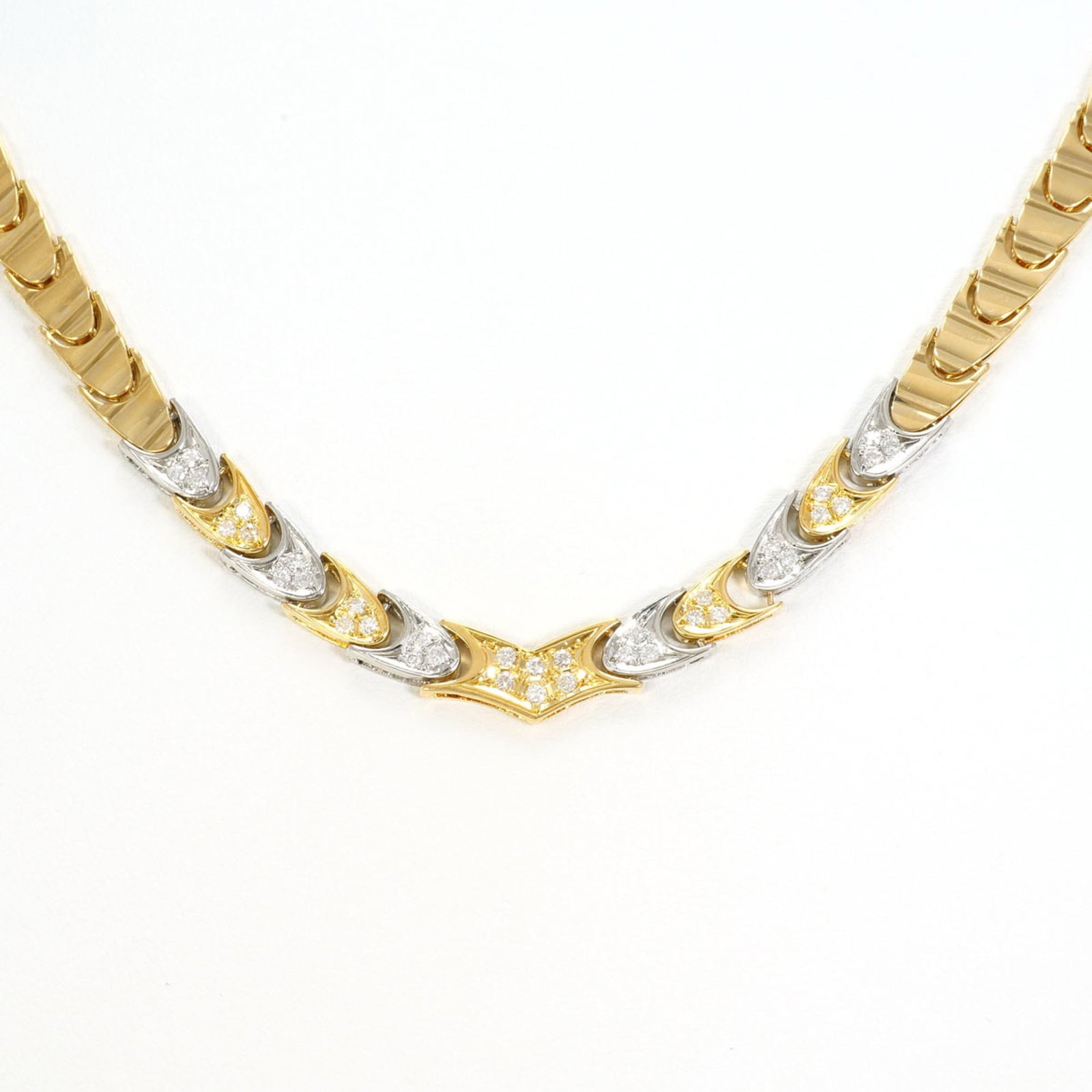 Pt850 Platinum 18K Yellow Gold Necklace With 0.40Ct Diamond Total Weight 33.0G 42Cm Length Jewelry: Pt850 Platinum 18K Yellow Gold Necklace With 0.40Ct Diamond Total Weight 33.0G 42Cm Length Jewelry Platinum 18K Yellow Gold Necklace With 0.40Ct Diamond Total Weight 33.0G 42Cm Length Jewelry, featuri
