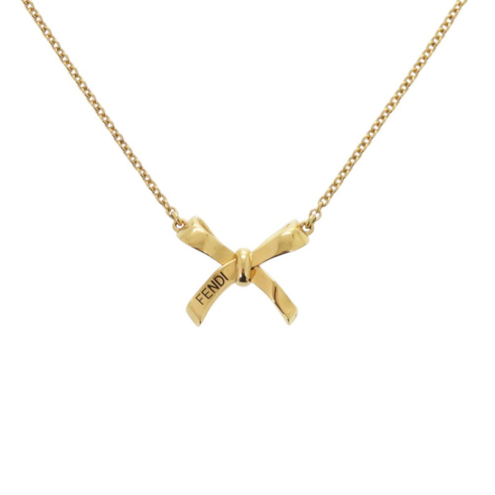 Fendi Gold Necklace Pendant Excellent Condition Ribbon 1315Fendi: Fendi Gold Necklace Pendant Excellent Condition Ribbon 1315Fendi Fendi Gold Necklace Pendant in Excellent Condition. This gold-plated necklace features a striking pendant with a size of 20mm x 22mm,