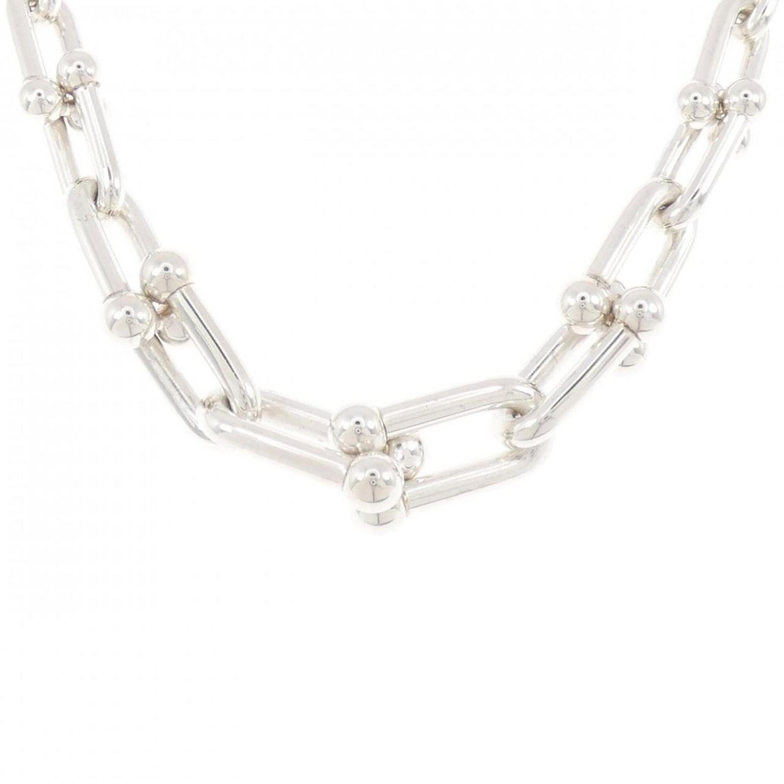 Hardwear link necklace with Tiffany: Hardwear link necklace with Tiffany Silver 925 Tiffany necklace with a hardwear link chain, bearing a few traces of usage and minor scratches. The necklace has a comfortable 46 cm circumference, suita