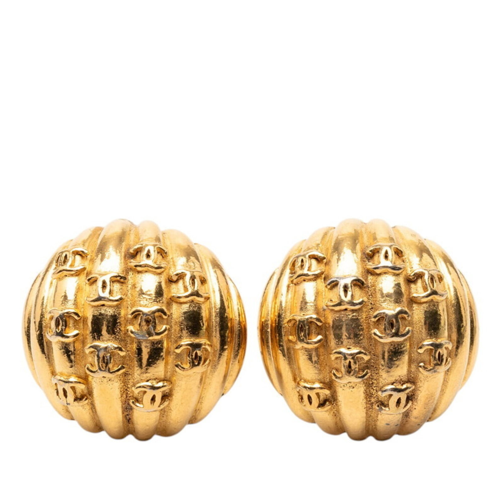 Chanel Clip Earrings: Chanel Clip Earrings Chanel Clip Earrings in Gold feature the iconic interlocking CC logo, adding a touch of timeless elegance to any outfit. With their sleek design and sturdy construction, these ear