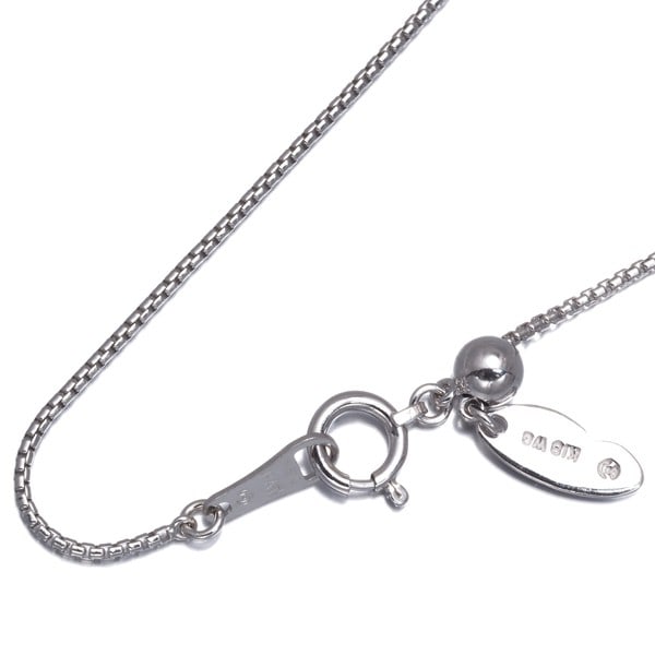 Tasaki Chain Necklace Box 50Cm 18K 750 White Gold: Tasaki Chain Necklace Box 50Cm 18K 750 White Gold Made from 18k white gold, this Tasaki Chain Necklace Box measures 50cm in length. The box features a chain design without a main stone, showcasing the