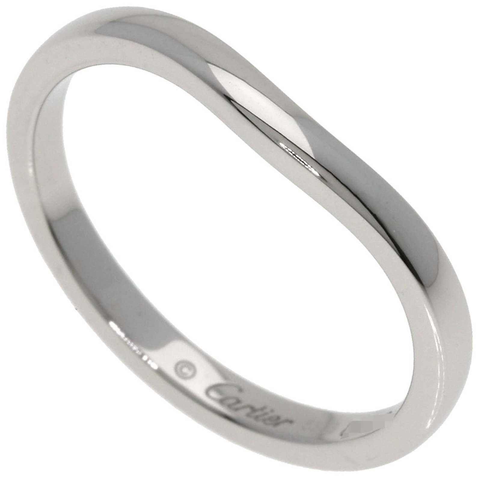 Ring Band by Platinum 950: Ring Band by Platinum 950 Platinum 950 band ring by Cartier, a sophisticated accessory for women. This used ring features a few traces of usage, with some scratches and dirt visible, but remains in