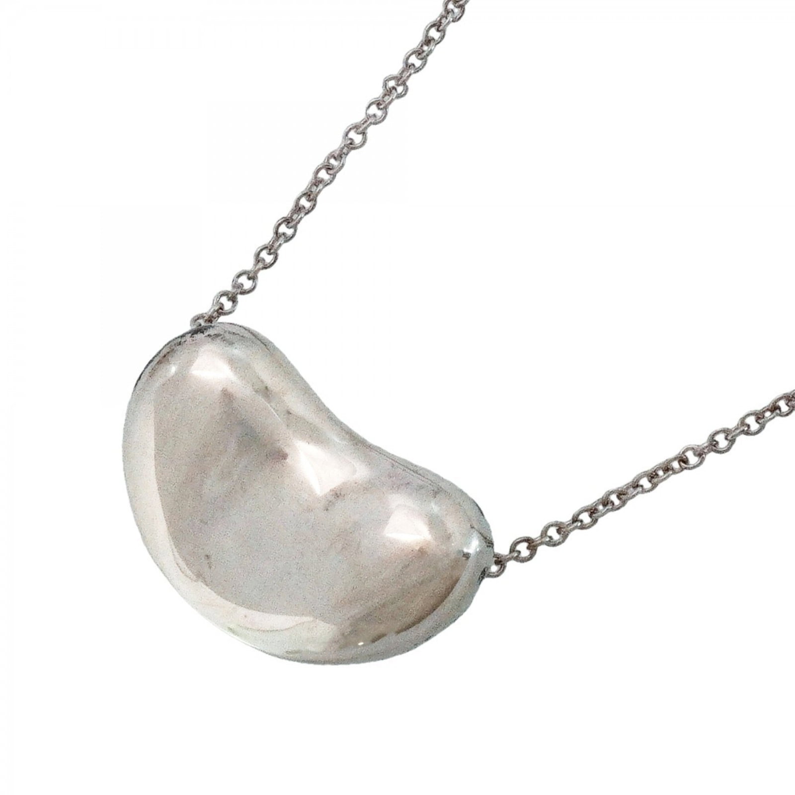 Tiffany & Co. Bean Necklace Sterling Silver 925 Women'S: Tiffany & Co. Bean Necklace Sterling Silver 925 Women'S Tiffany & Co. Bean Necklace in Sterling Silver 925 features a classic design with a pendant size of 11.8mm x 19.1mm, set on a silver chain with