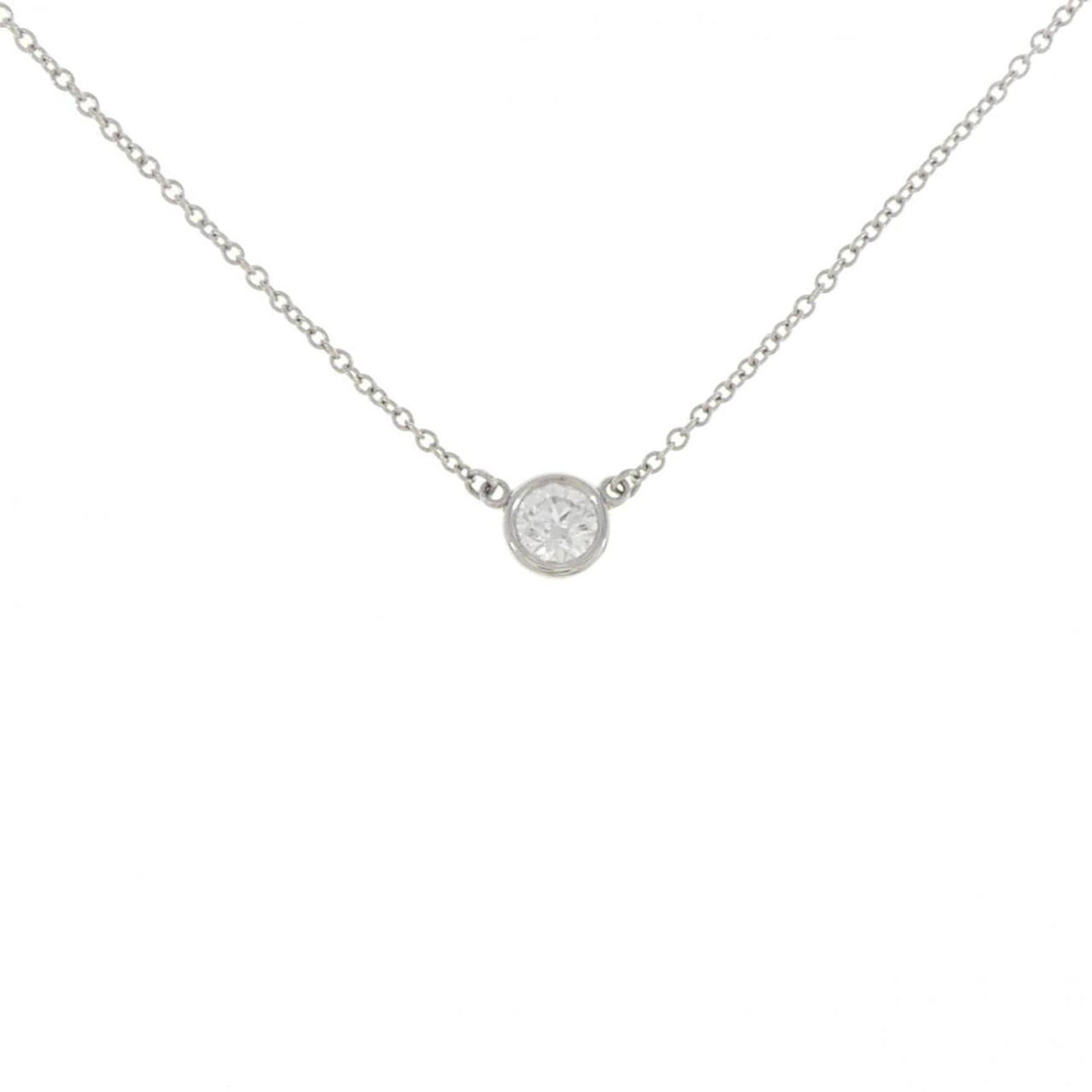 Tiffany By The Yard Necklace 0.28Ct H Vs1 Ext: Tiffany By The Yard Necklace 0.28Ct H Vs1 Ext Platinum 950 Tiffany necklace with a 0.28Ct diamond pendant, bearing the hallmark of Tiffany's renowned craftsmanship. The necklace features a 42cm circum