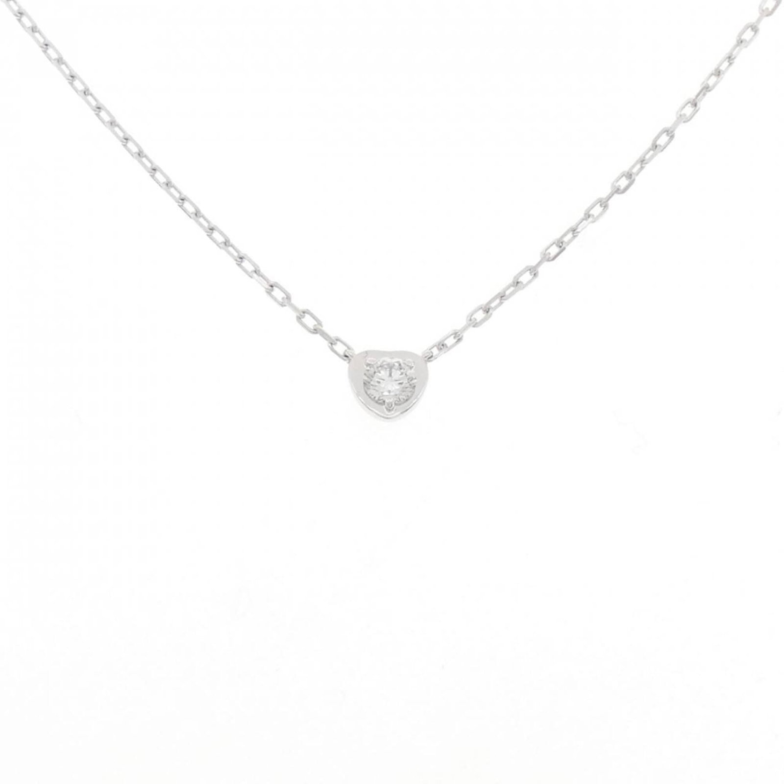 Diamants Necklace Cartier Lgers: Diamants Necklace Cartier Lgers Cartier's Diamants Necklace boasts an elegant white gold (18K) design, featuring a stunning diamond pendant. The necklace's adjustable circumference ensures a