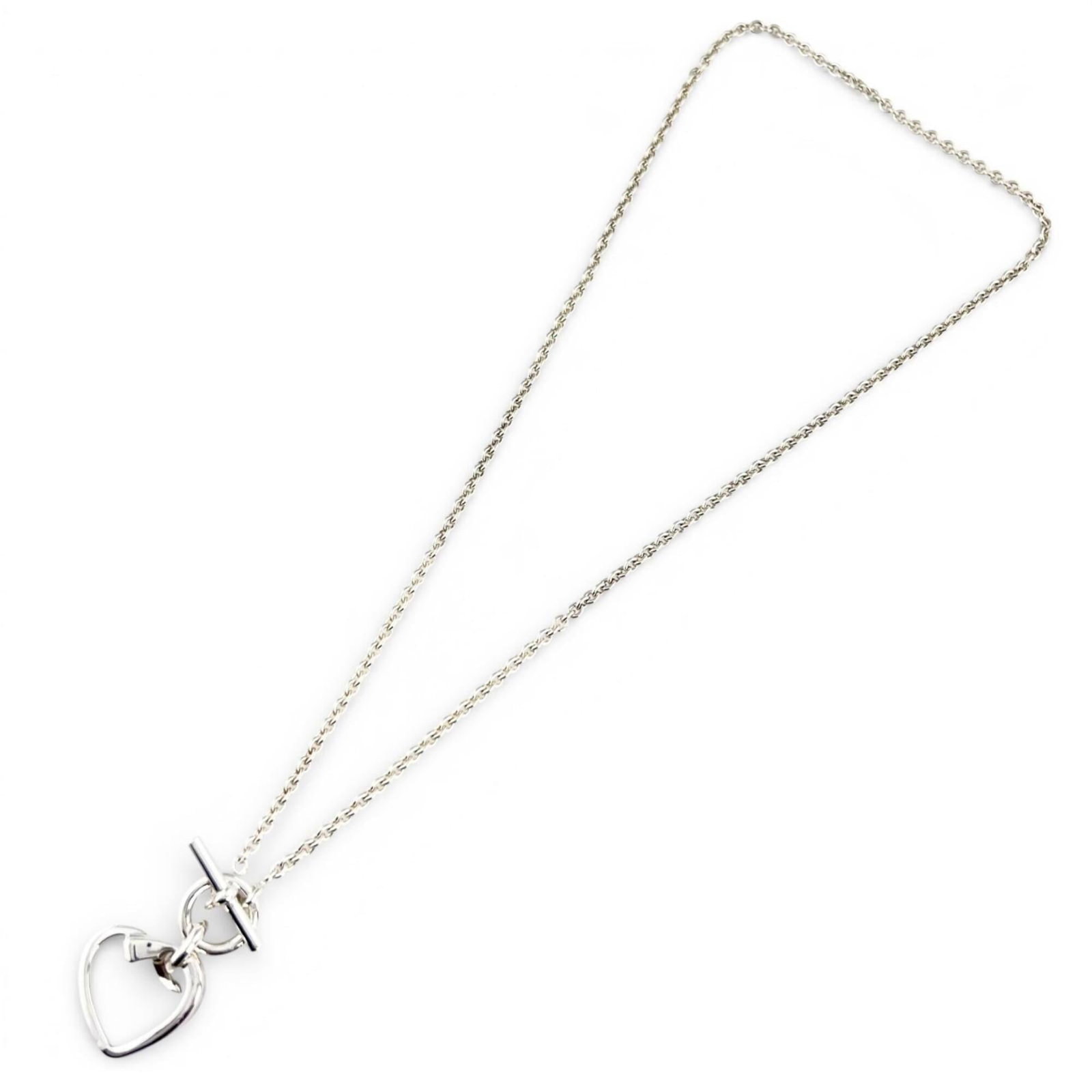Hermes Clou De Forge Heart Necklace Pendant Ag925 Silver With Dust Bag And Case Weight: 10G Women'S.: Hermes Clou De Forge Heart Necklace Pendant Ag925 Silver With Dust Bag And Case Weight: 10G Women'S. Silver pendant from Hermes featuring the Clou De Forge heart design, made from 925 sterling silver.