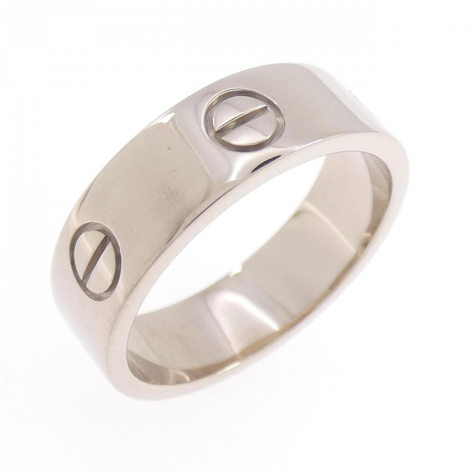 White Gold Cartier Band Ring 18K: White Gold Cartier Band Ring 18K 18K White Gold Cartier Band Ring in excellent used condition, with hardly any signs of wear. This beautiful piece features a classic band design made from high-quality