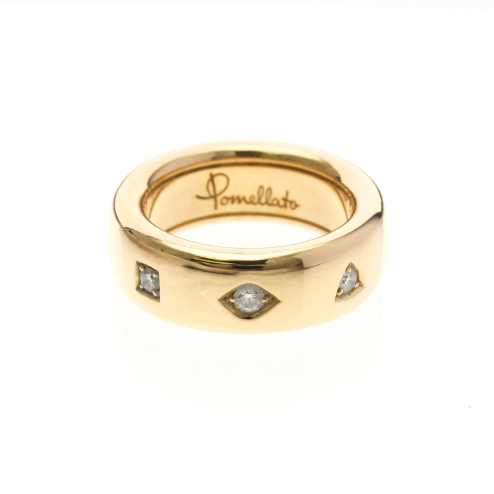 Pink Gold 18K Band Ring Pomellato: Pink Gold 18K Band Ring Pomellato Pink Gold 18K Band Ring Pomellato features a delicate, 7.5mm wide band crafted from high-quality pink gold (18K) metal. The ring boasts a subtle elegance with its dia