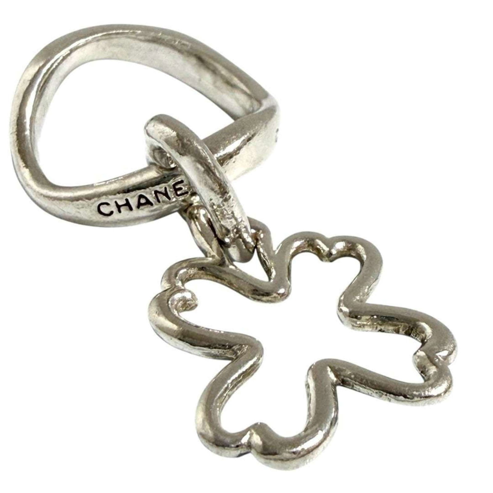 Silver band ring by Chanel: Silver band ring by Chanel Silver band ring by Chanel features a sleek and modern design, crafted from high-quality silver 925. The ring bears some minor scratches and dirt, but overall remains in ver