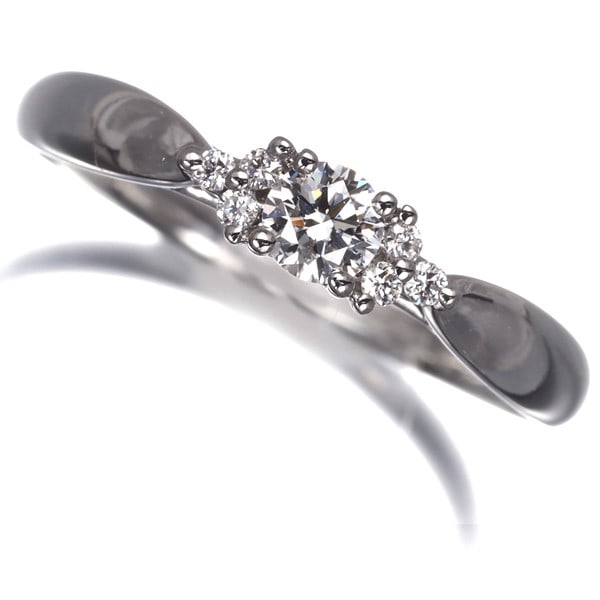 Tiffany&Co. Ring Diamond Harmony Side Stone Us6-6.25 950 Platinum: Tiffany&Co. Ring Diamond Harmony Side Stone Us6-6.25 950 Platinum Tiffany & Co. Ring Diamond Harmony Side Stone Us6-6.25 950 Platinum - A stunning platinum ring featuring a natural diamond side stone,