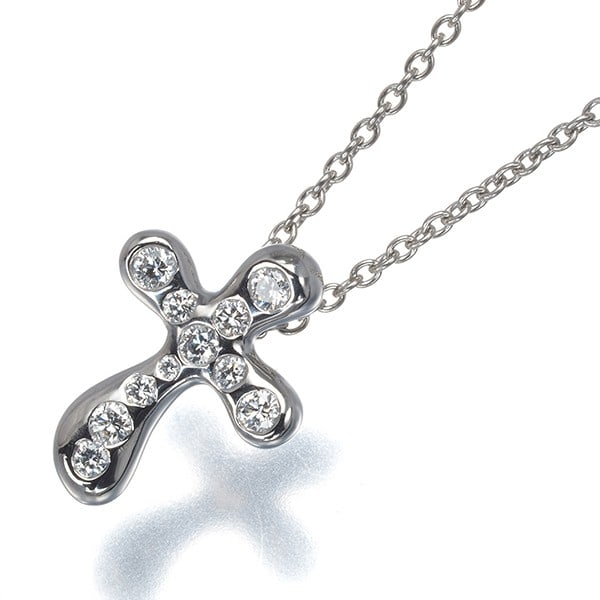 Dots of Diamond Necklace Platinum 950 Tiffany Co: Dots of Diamond Necklace Platinum 950 Tiffany Co Dots of Diamond Necklace in Platinum by Tiffany & Co. showcases a stunning pendant featuring diamonds, crafted from high-quality platinum metal (950 pu