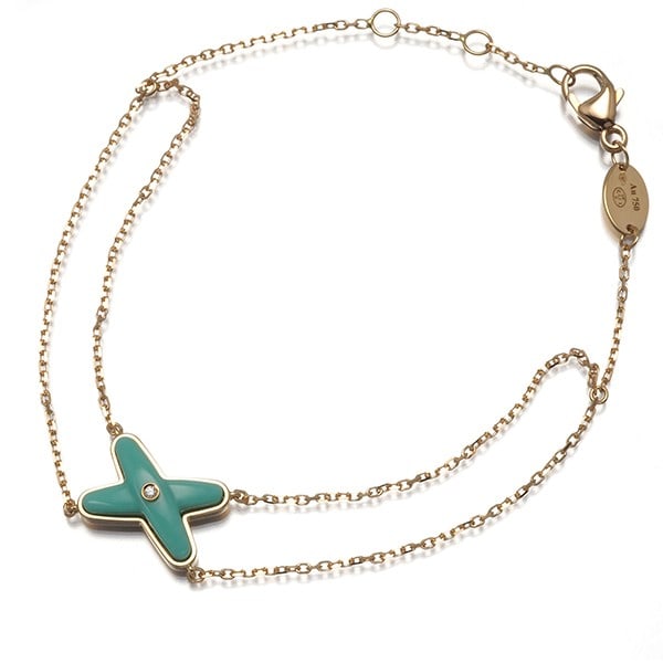 Turquoise Diamond Bracelet Jeux De Liens 18K 750 Rose Gold Chaumet: Turquoise Diamond Bracelet Jeux De Liens 18K 750 Rose Gold Chaumet Turquoise Diamond Bracelet by Chaumet in 18k Rose Gold features a natural turquoise stone, showcasing the intricate craftsmanship of