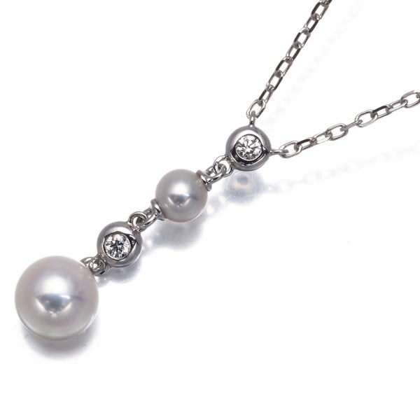 Mikimoto Necklace Akoya Pearl 4.2Mm/ 6.7Mm Diamond Ydrop 18K Wg: Mikimoto Necklace Akoya Pearl 4.2Mm/ 6.7Mm Diamond Ydrop 18K Wg 18k White Gold Y-drop Necklace featuring an Akoya Pearl with a diameter of 4.2mm and 6.7mm, showcasing the beauty of Mikimoto's