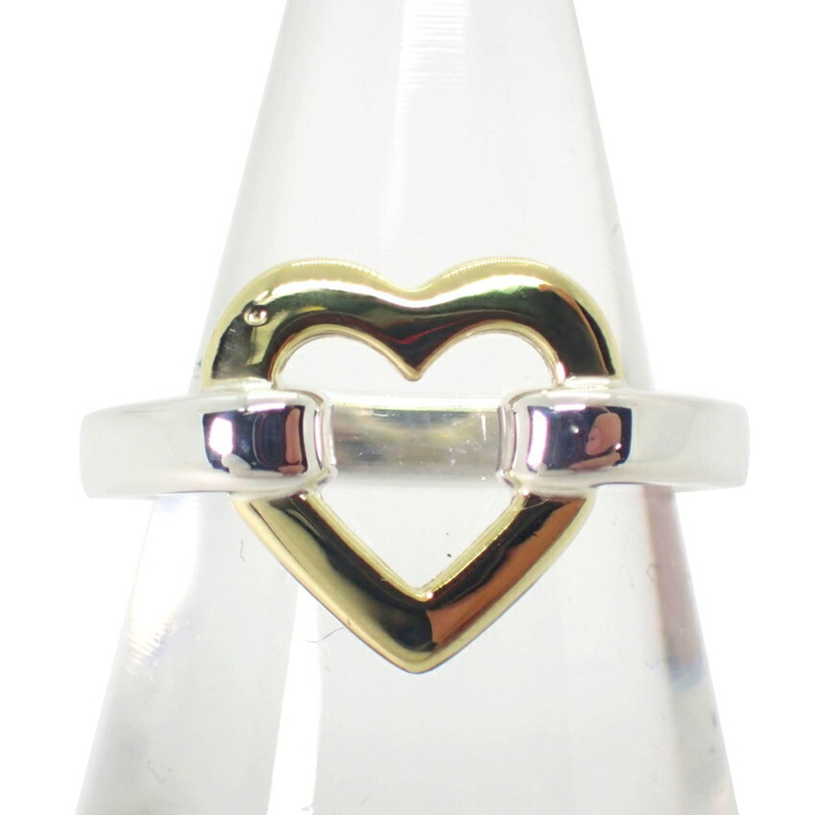 Sterling Silver Ring Tiffany Band: Sterling Silver Ring Tiffany Band Sterling Silver Ring Tiffany Band - A Like New Condition Women's Band Ring Made from High-Quality Sterling Silver (925). This Used, Refurbished Item Features a Nice