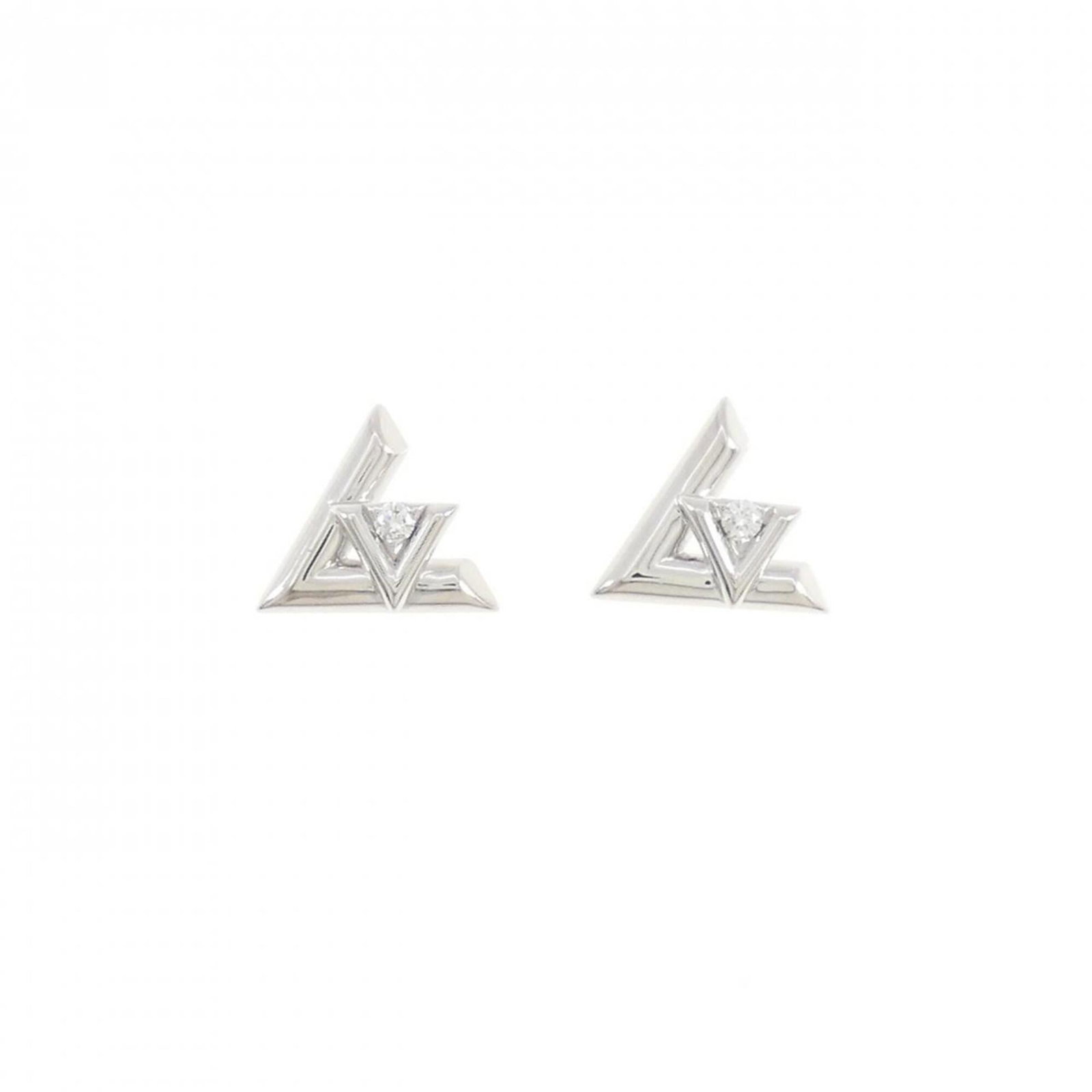 Louis Vuitton Puss Lv Vault One Earrings: Louis Vuitton Puss Lv Vault One Earrings Item Specifics: Brand: Louis Vuitton Gender: Women Material: White Gold Color: White Size (Hxwxd): 95.00mm x 107.00mm / 3.74'' x 4.21'' Condition: Used (very g