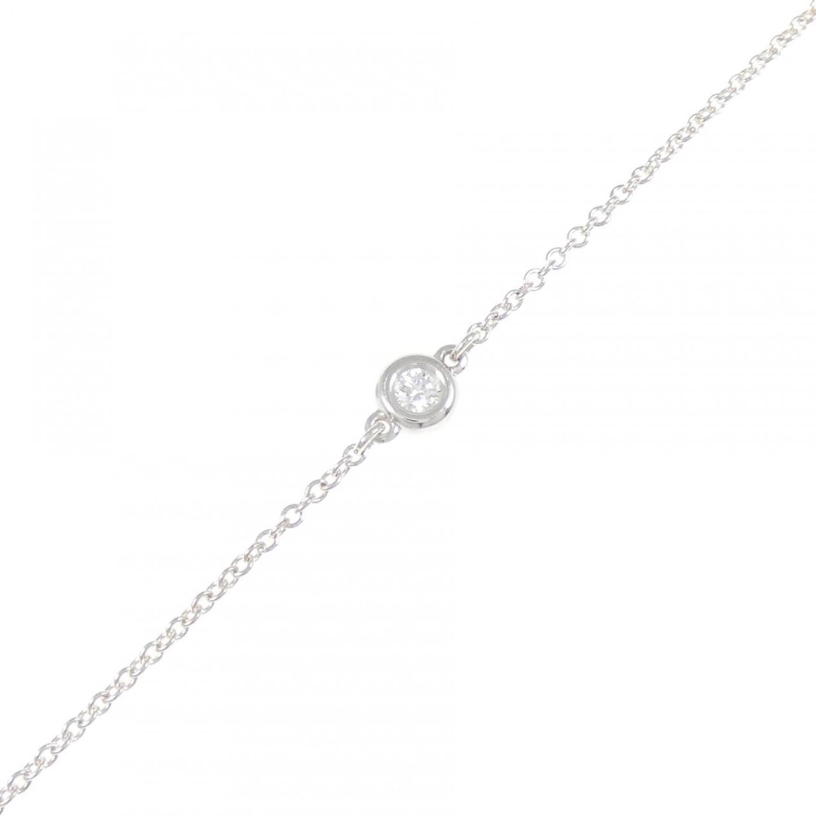 Charm Tiffany Bracelet 925 Silver: Charm Tiffany Bracelet 925 Silver Charm Tiffany Bracelet 925 Silver features a diamond stone set in 18cm / 7.08'' long silver chain, made from high-quality 925 silver material. The bracelet has some t