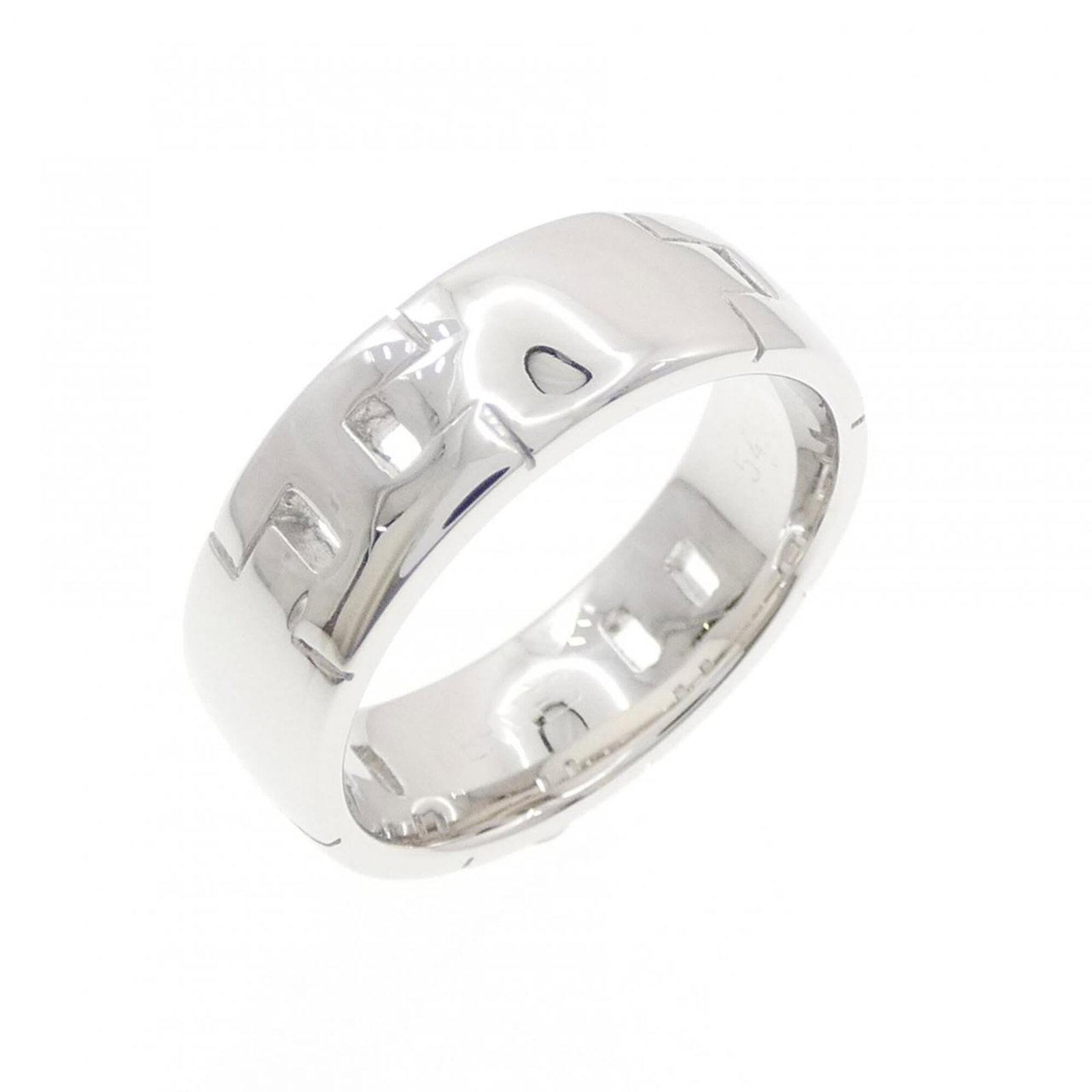 Hermes Band Ring White Gold (18K): Hermes Band Ring White Gold (18K) 18K White Gold Band Ring from Hermes, featuring a sleek and sophisticated design. This used band ring showcases some minor scratches and dirt, but remains in very