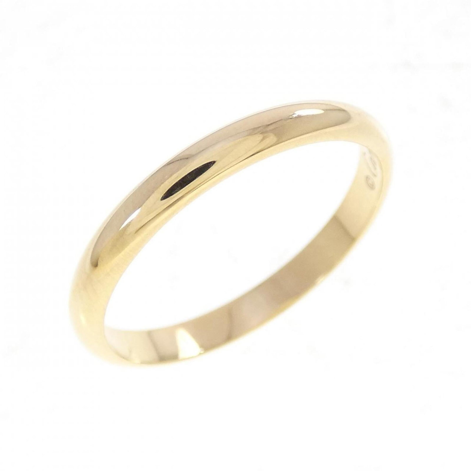 Yellow Gold Ring 18K Cartier: Yellow Gold Ring 18K Cartier Yellow Gold Ring 18K Cartier - A Timeless Classic. This 18K yellow gold band ring features the iconic Cartier brand, showcasing a masterful blend of elegance and sophistic