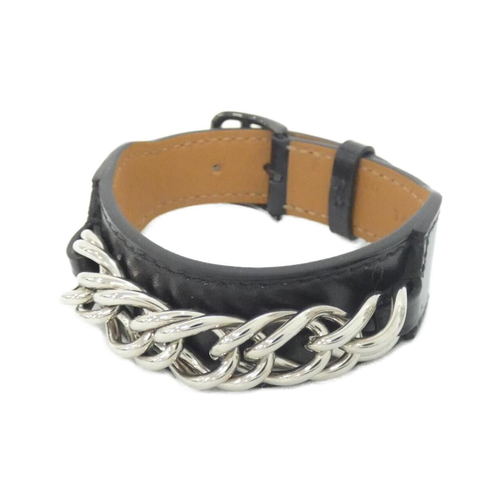 Calf Leather Box Charm Bracelet Hermes: Calf Leather Box Charm Bracelet Hermes Box Calf Leather Box Charm Bracelet from Hermes features a classic design with high-quality materials and attention to detail. Made from genuine box calf