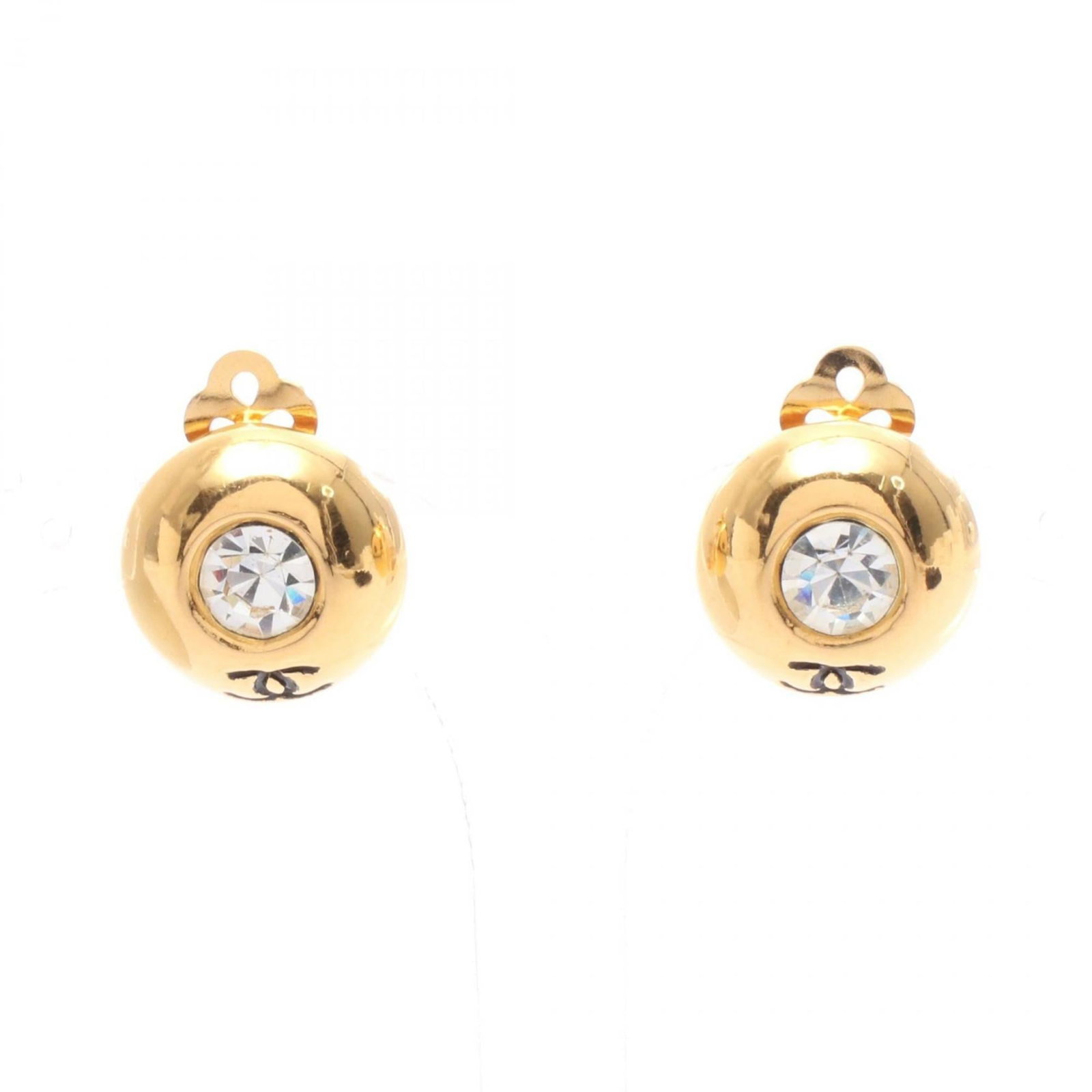 Chanel Clip Earrings: Chanel Clip Earrings Chanel Clip Earrings in Gold Plated Finish, featuring clear rhinestone stones. With a classic design and elegant gold plating, these clip earrings are a timeless accessory for wom