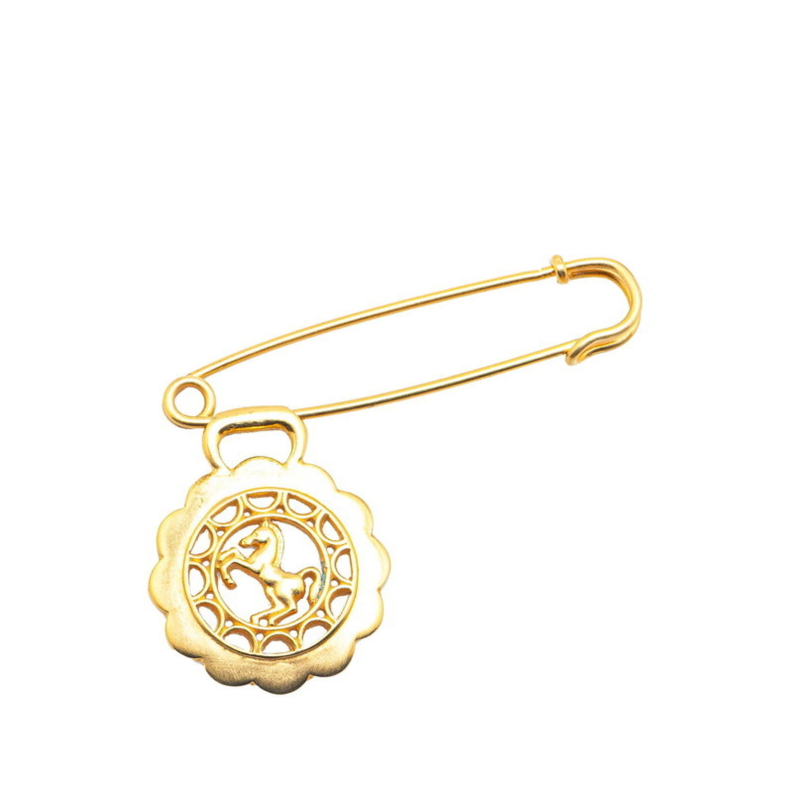 Hermes Pin Brooch Gold Plating: Hermes Pin Brooch Gold Plating Gold Plating Pin Brooch from Hermes Features a striking gold plating design, bearing a signature. The item measures 47.8cm x 62.1cm and is made of gold plating material.
