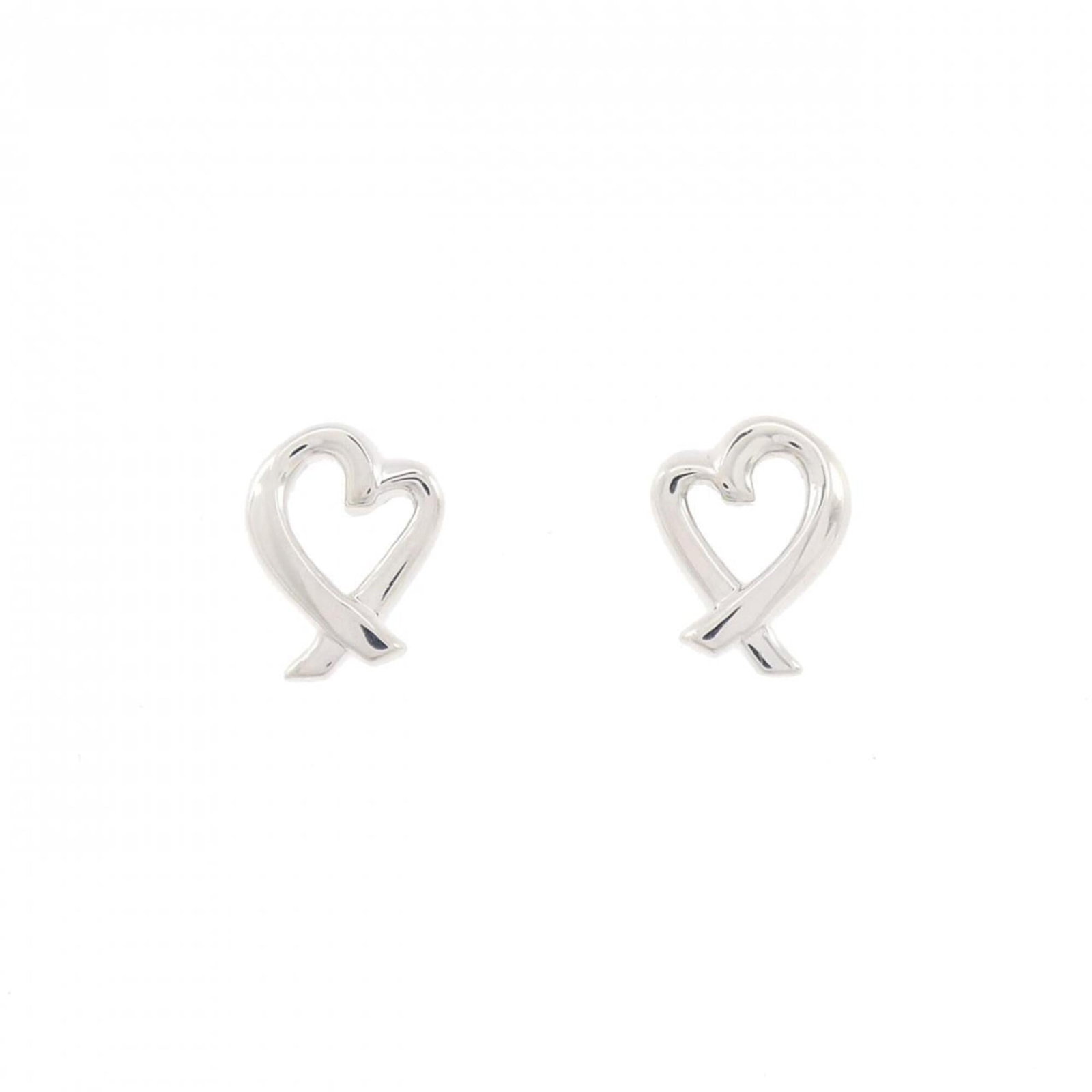 Silver 925 stud earrings by Tiffany: Silver 925 stud earrings by Tiffany Silver 925 stud earrings by Tiffany, featuring a classic design with a subtle shine. Made from high-quality silver, these earrings are in very good condition, showi