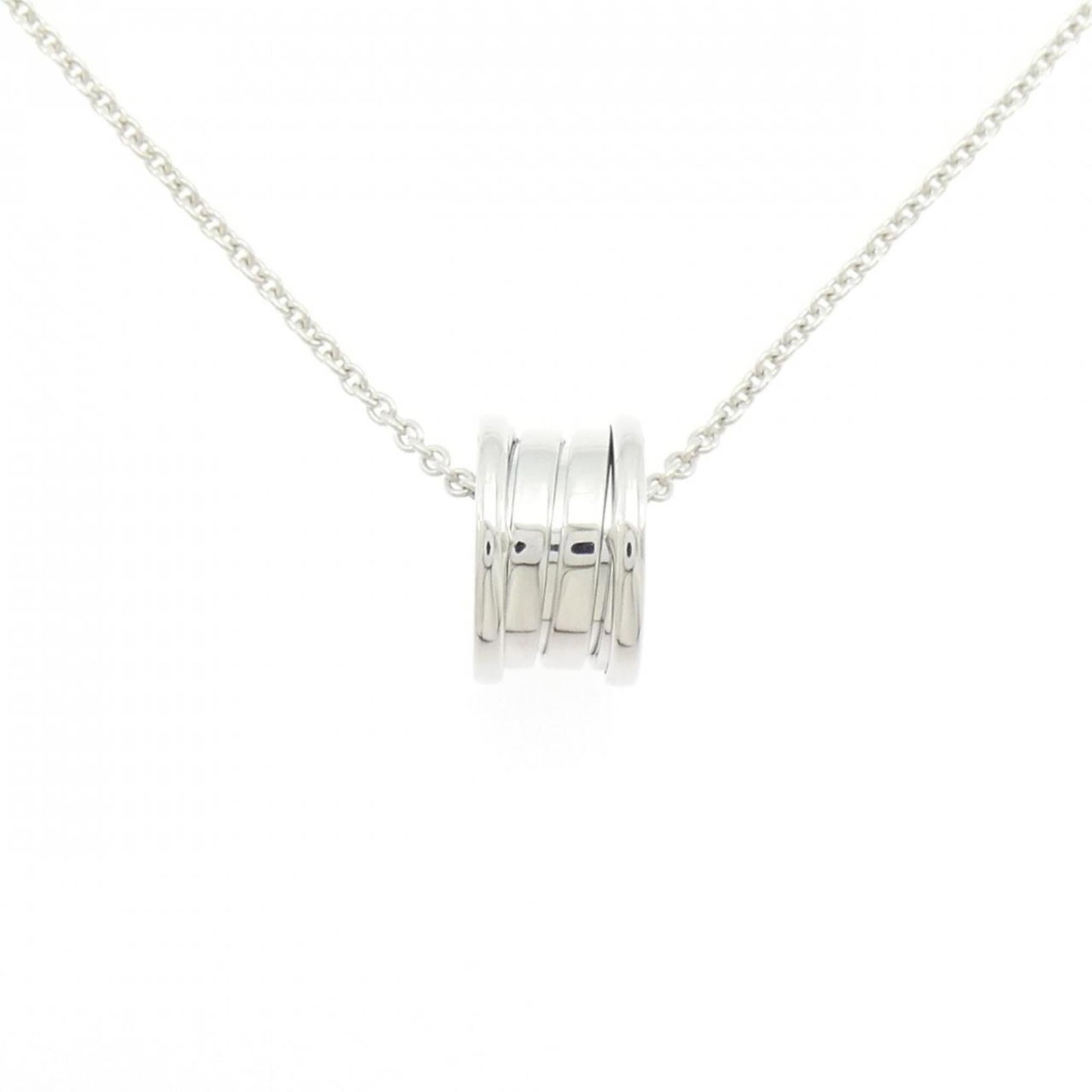 Bvlgari B.Zero1 Necklace: Bvlgari B.Zero1 Necklace Bvlgari B.Zero1 Necklace features a striking pendant in white gold (18K) with a size of 14.7mm x 8.9mm, set against a flexible chain suitable for neck circumferences between