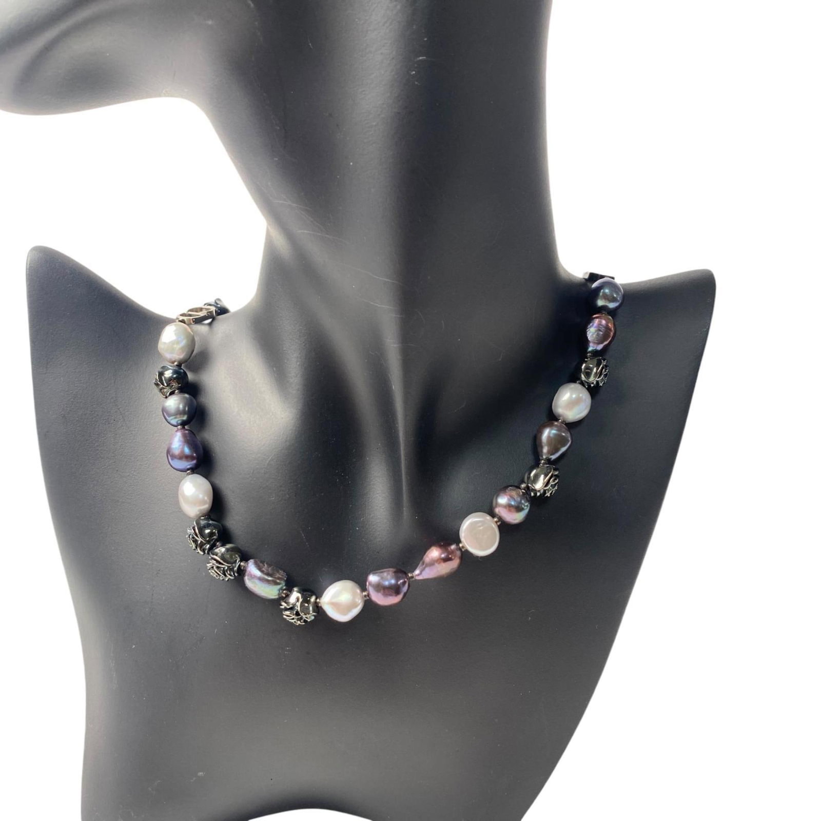 Christian Dior Rose Pearl Freshwater Necklace Pendant Choker For Women (1 of 9)