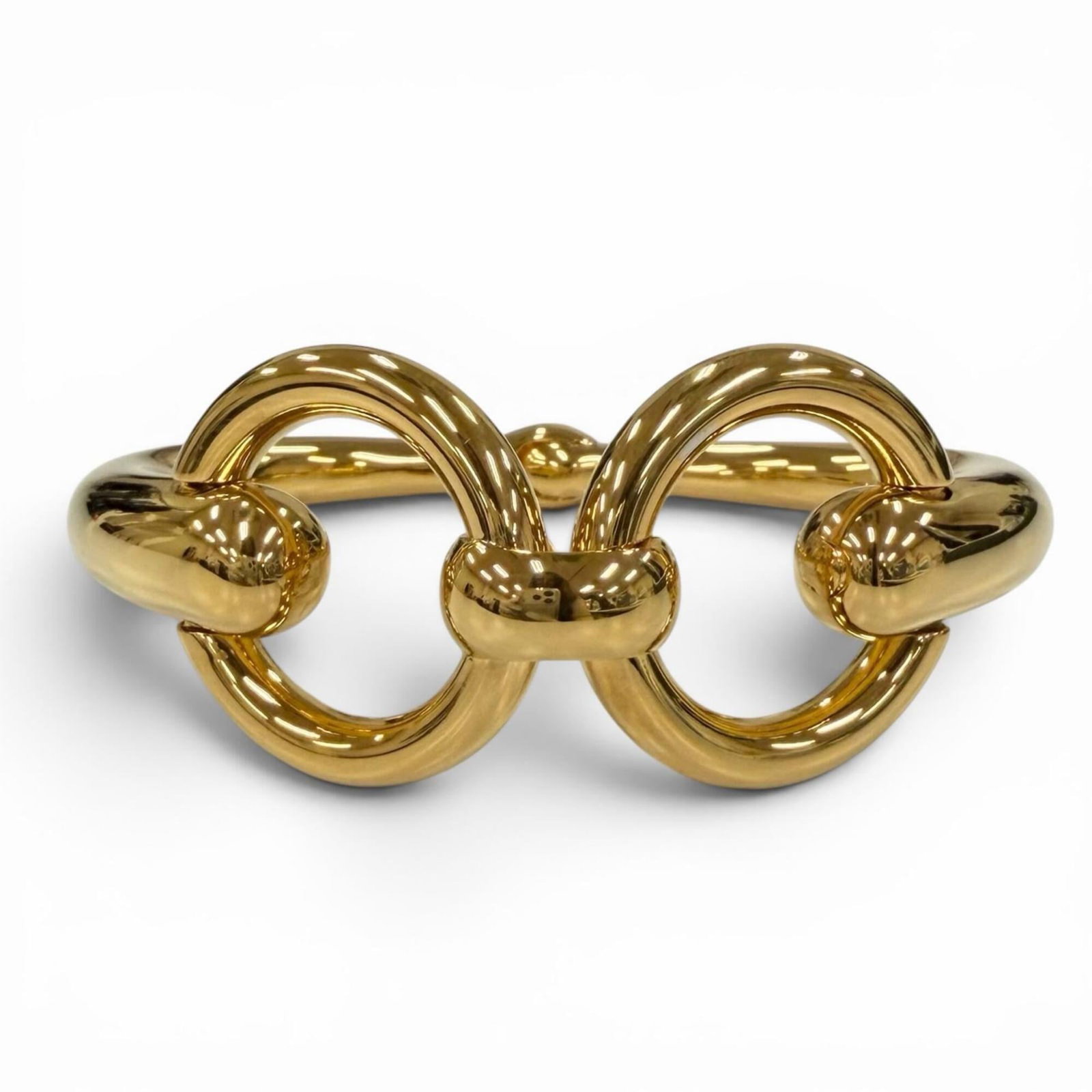 Gucci Bangle: Gucci Bangle Gold Gucci Bangle, 16.8cm / 6.61'' in length, bears a signature and is presented as a used item with hardly any traces of usage, falling into the category of refurbished. This bangle show