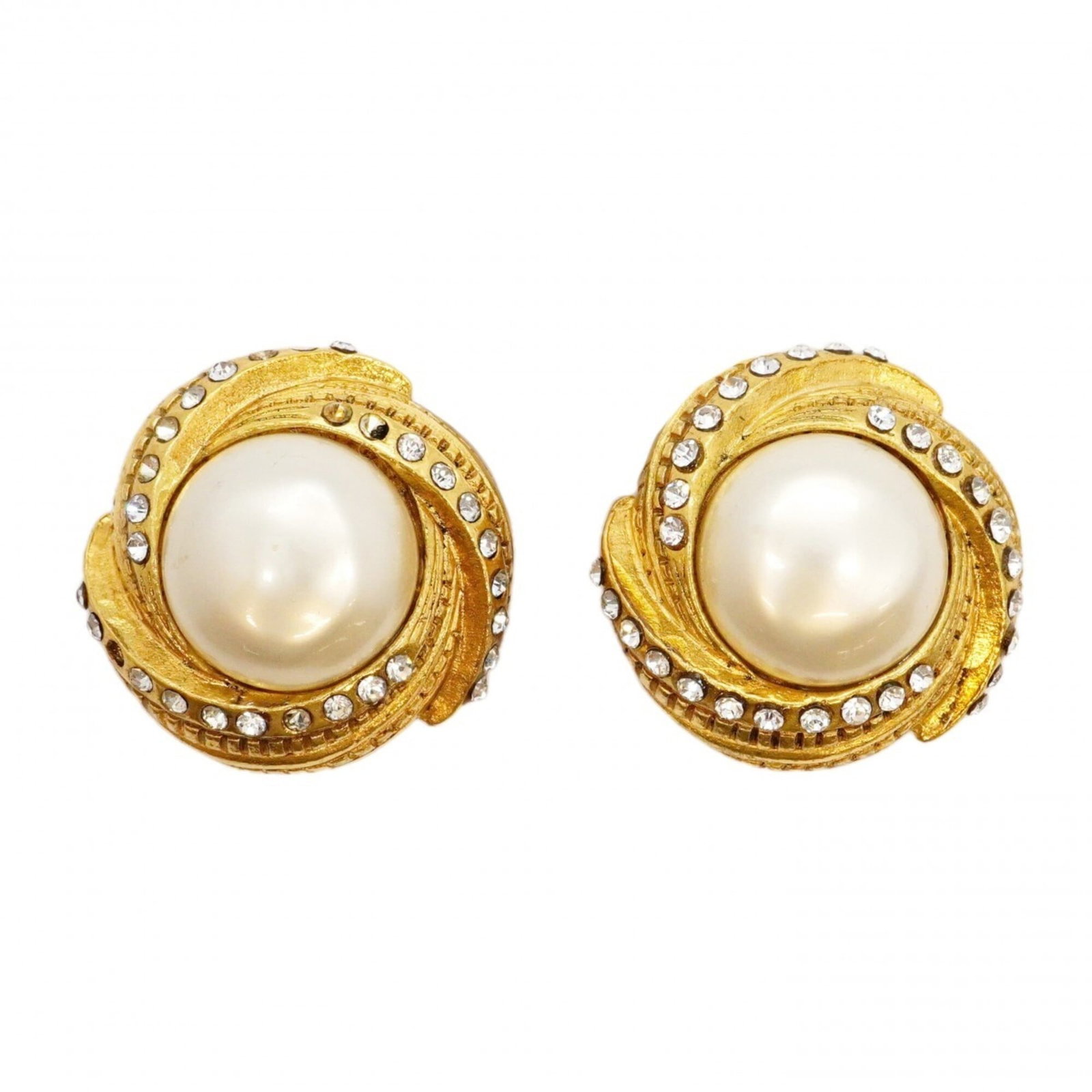Chanel Clip Earrings Gold Plating Rhinestone: Chanel Clip Earrings Gold Plating Rhinestone Chanel Clip Earrings in Gold Plating and Rhinestone, featuring the iconic brand's signature style. These clip earrings boast a luxurious gold plating