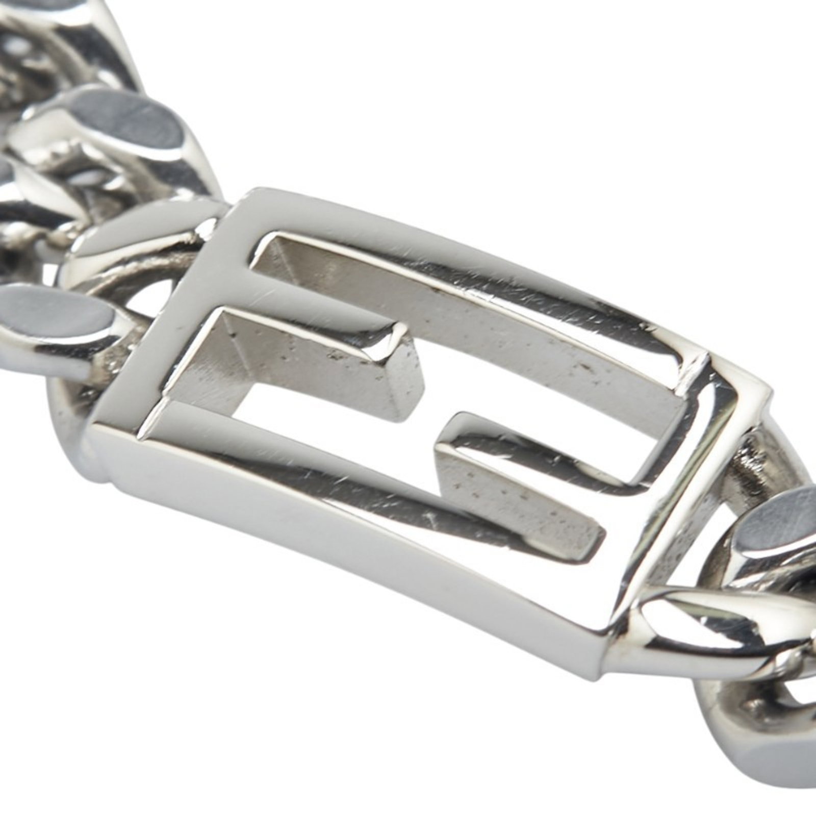Charm Fendi - 3
