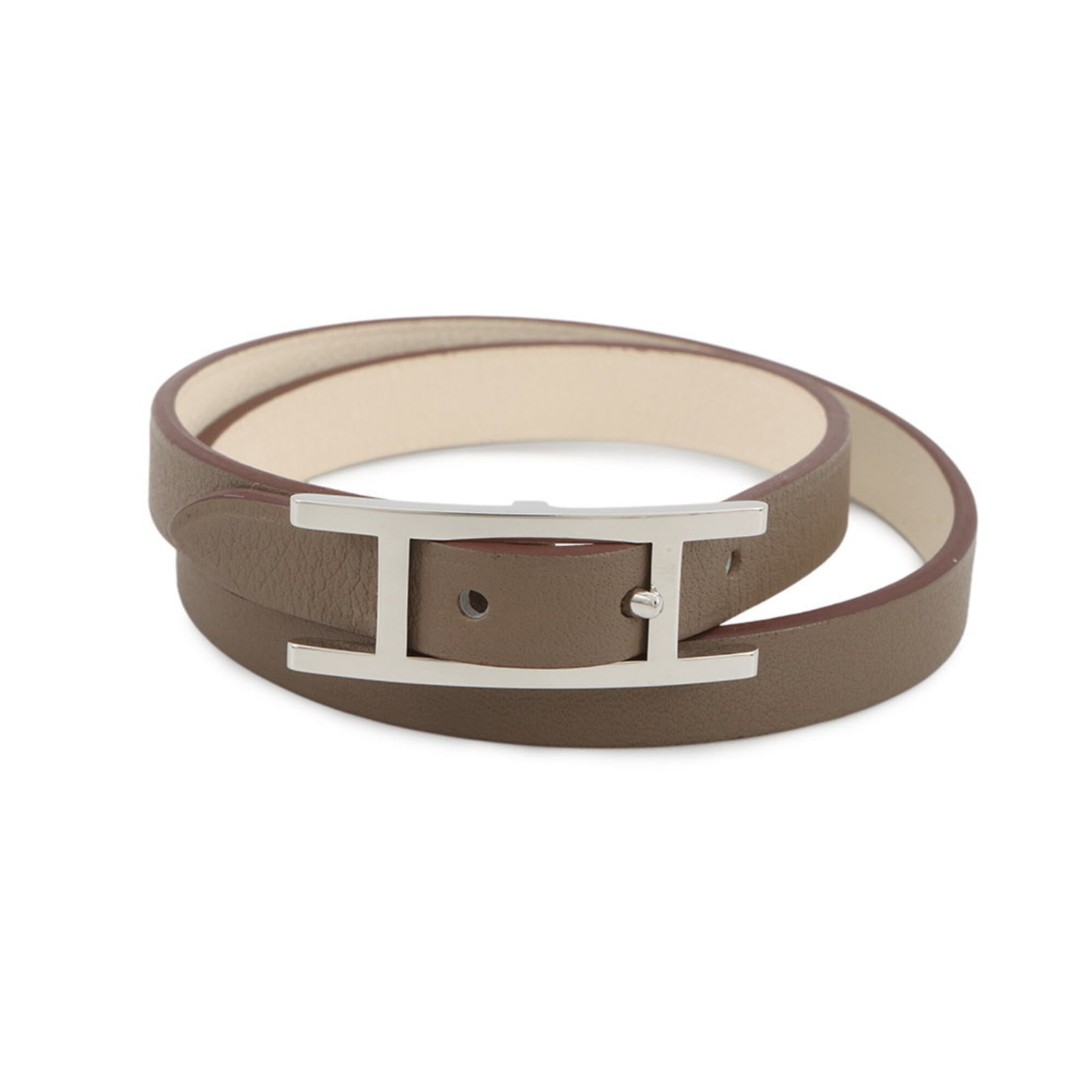 Hermes Leather Charm Swift Bracelet: Hermes Leather Charm Swift Bracelet Swift Leather Charm Bracelet from Hermes features etoupe gray color and measures 16cm-17cm in length, with an 8mm width. Made from high-quality swift leather, this