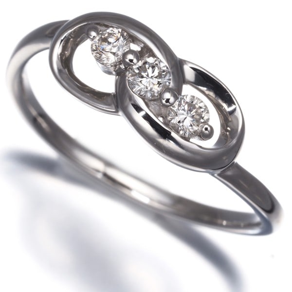 Diamond 0.20Ct 3P Ring 900 Platinum (1 of 4)