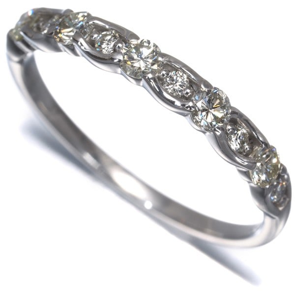 Light Yellow Diamond 0.34Ct Half Eternity Ring 900 Platinum: Light Yellow Diamond 0.34Ct Half Eternity Ring 900 Platinum Platinum metal purity of 900 ensures exceptional durability, while the light yellow diamond at 0.34 carats shines bright in this elegant hal