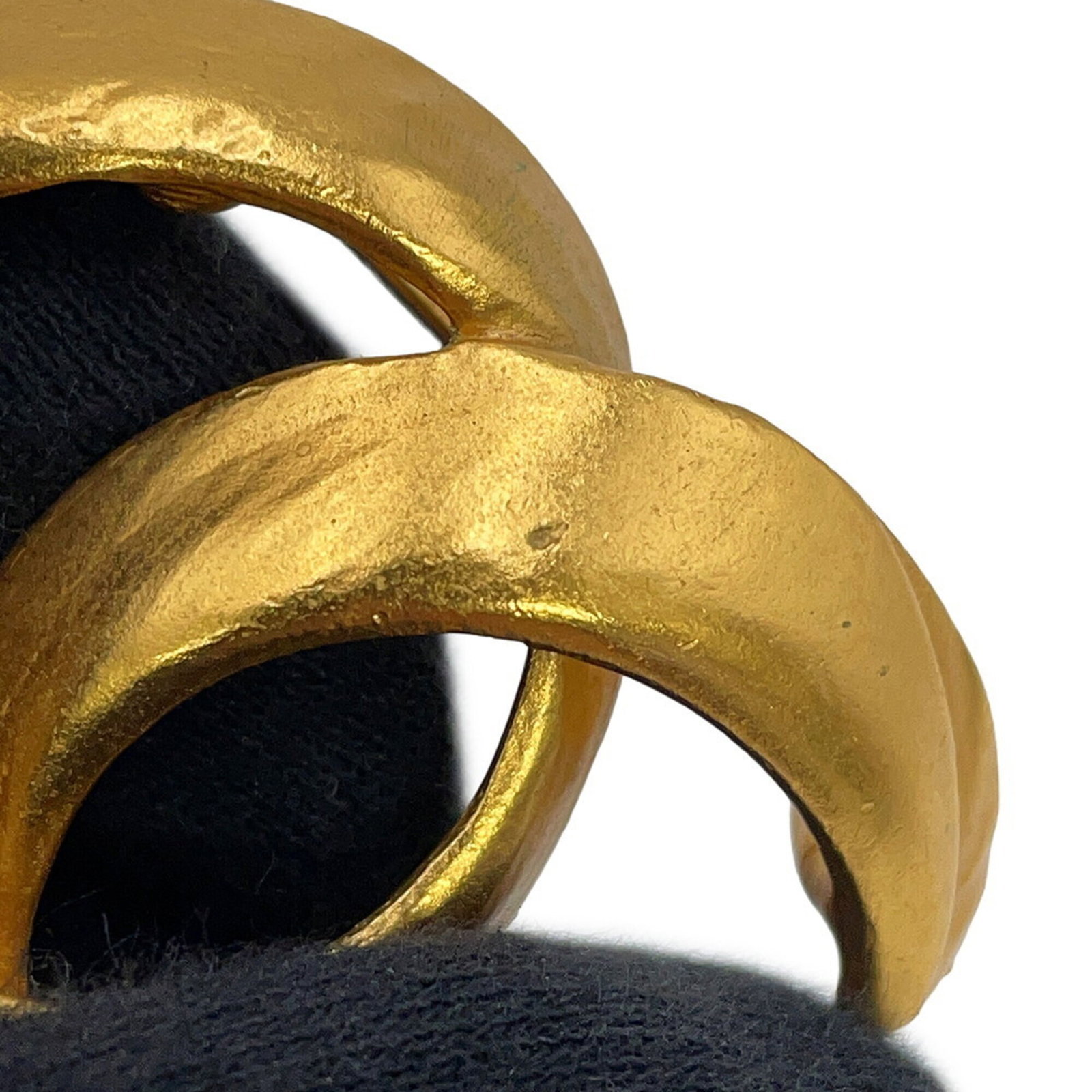 Chanel Brooch - 8
