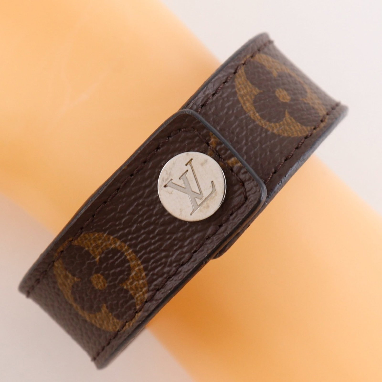 Canvas Monogram Louis Vuitton Charm - 3
