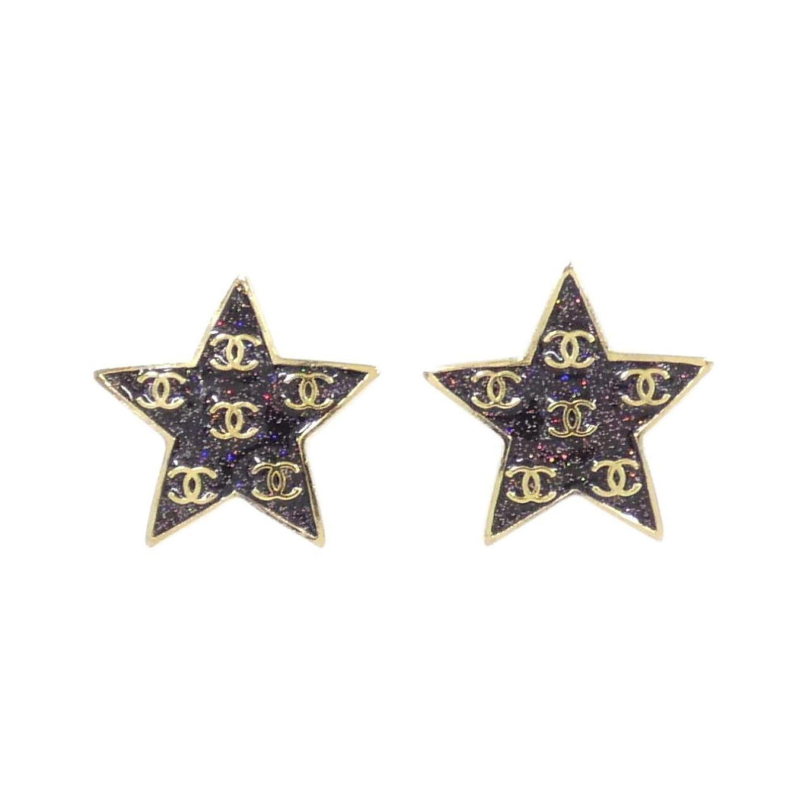 Chanel Stud Earrings: Chanel Stud Earrings Stud earrings with a rich purple hue, measuring 20mm in diameter. The Chanel brand adds an air of sophistication to these understated yet elegant accessories. With some minor sign