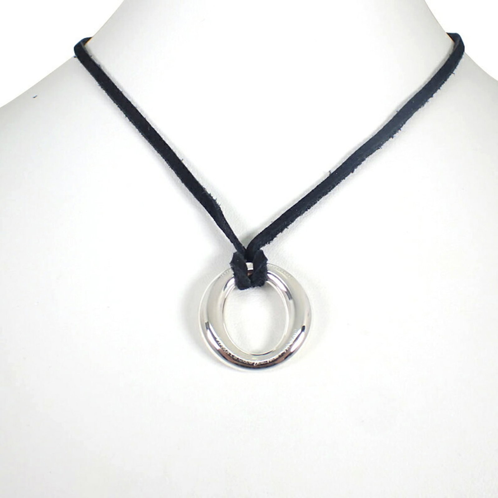 Sebiana 925 Necklace Pendant By Tiffany: Sebiana 925 Necklace Pendant By Tiffany Sterling silver pendant necklace by Tiffany, featuring a beautiful design with a 925 hallmark for added durability and shine. The necklace boasts a comfortable