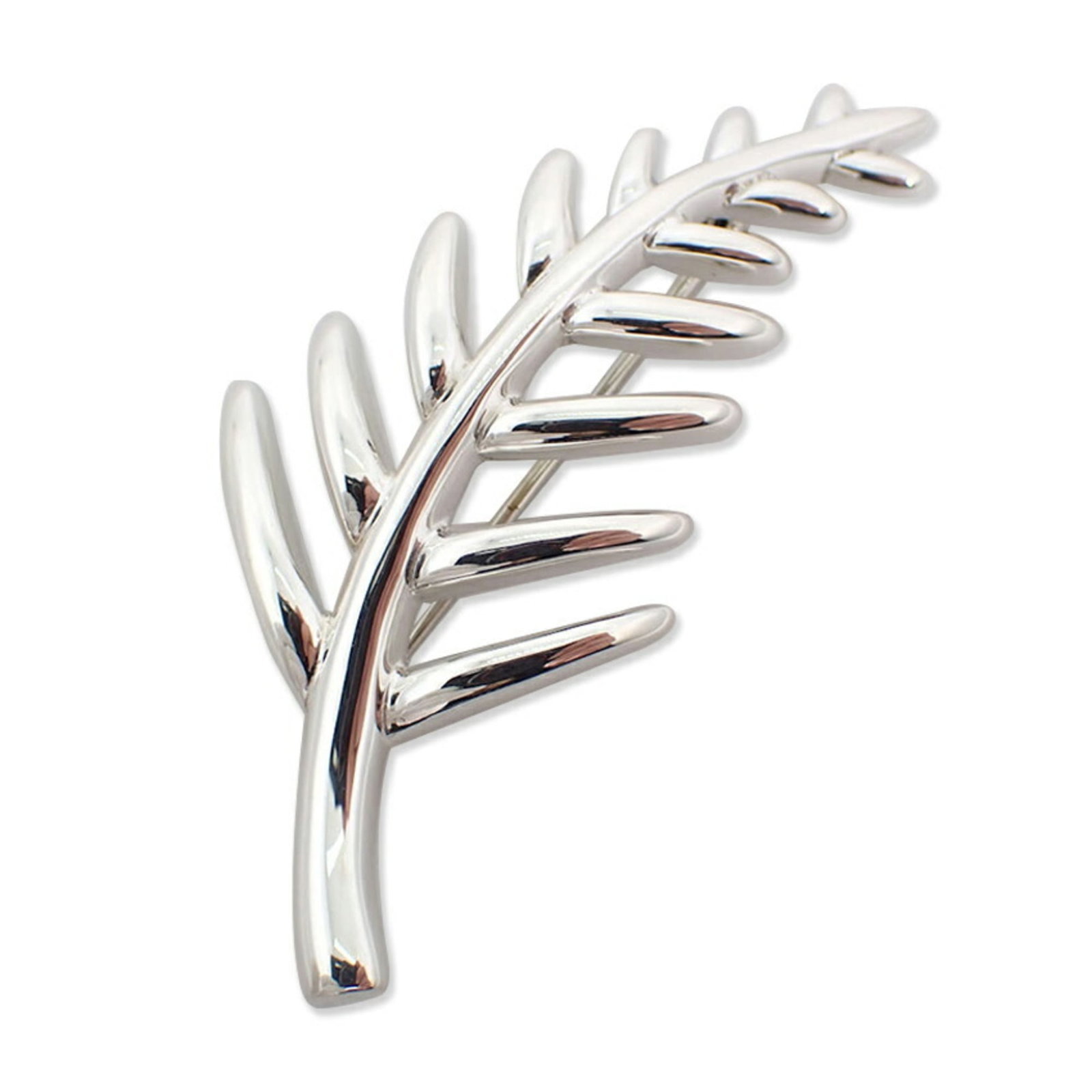 Sterling silver brooch by Tiffany: Sterling silver brooch by Tiffany Sterling silver brooch by Tiffany, crafted from high-quality materials and featuring a classic design. Bearing the signature of its renowned creator, this beautiful