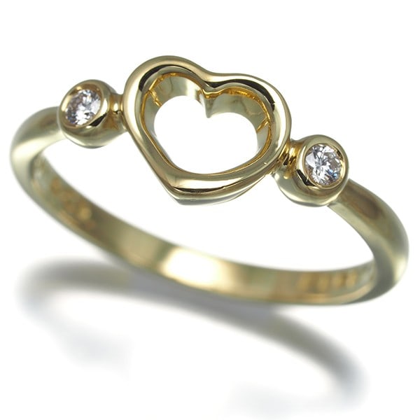 Tiffany&Co. Ring Diamond Open Heart 2P Us5.75-6 18K Yg: Tiffany&Co. Ring Diamond Open Heart 2P Us5.75-6 18K Yg Tiffany & Co.'s Open Heart ring showcases a stunning natural diamond set in 18k yellow gold. The heart-shaped design, crafted by Elsa Peretti, fe