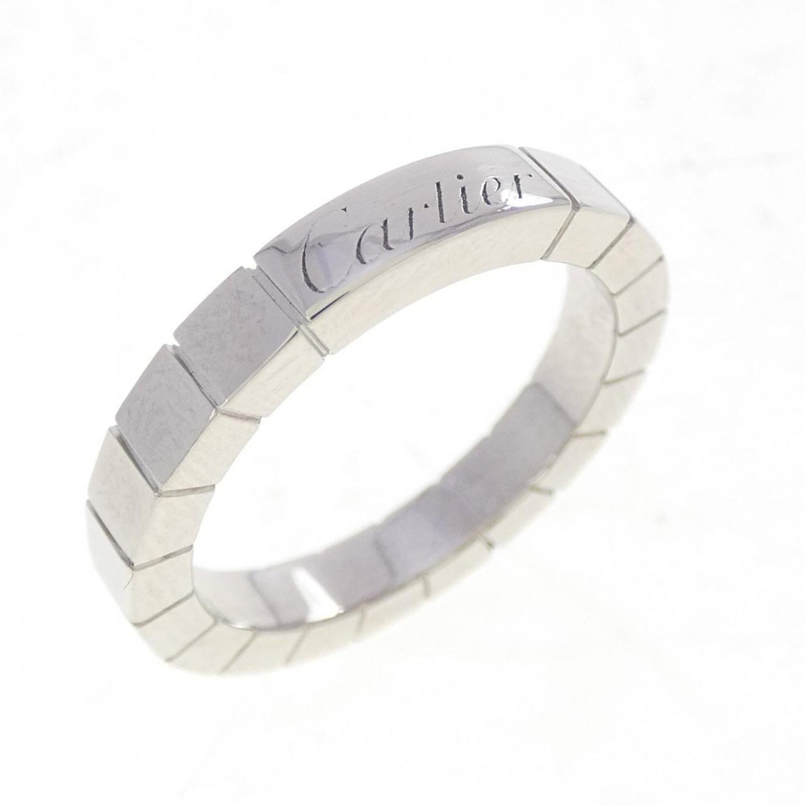 Ring of Cartier Lanieres: Ring of Cartier Lanieres Silver Cartier Lanieres ring made from platinum 950, featuring a classic design. The ring shows some traces of usage with minor scratches and dirt, but remains in very good