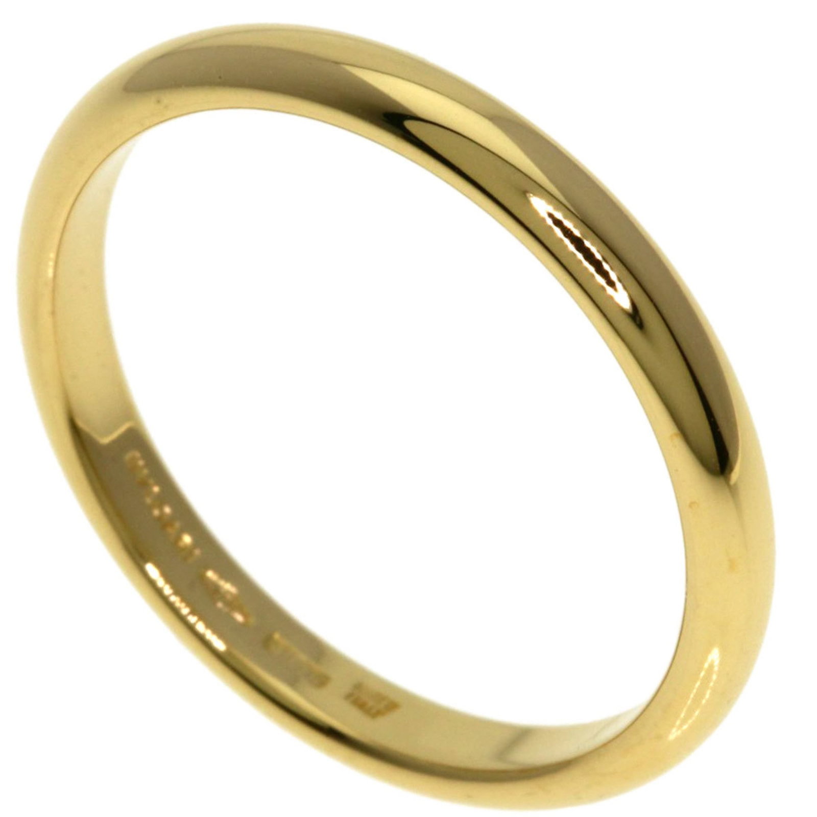 Yellow Gold 18K Bvlgari Wedding Ring: Yellow Gold 18K Bvlgari Wedding Ring Yellow Gold 18K Bvlgari Wedding Ring, featuring a classic design with a yellow gold (18K) material and a comfortable fit in size 7.5, weighing 3.1g. The ring