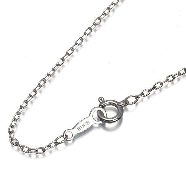 Mikimoto Chain Necklace Cable 39Cm 18K 750 White Gold: Mikimoto Chain Necklace Cable 39Cm 18K 750 White Gold 18k white gold cable chain necklace with a length of 39cm. This elegant piece showcases the beauty of intricate metalwork, crafted from