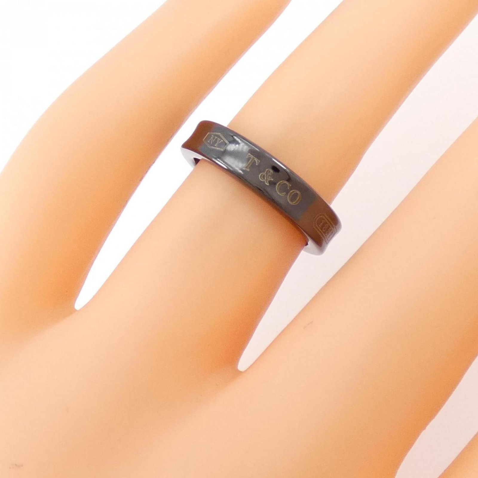 Tiffany Band Ring Titanium - 5