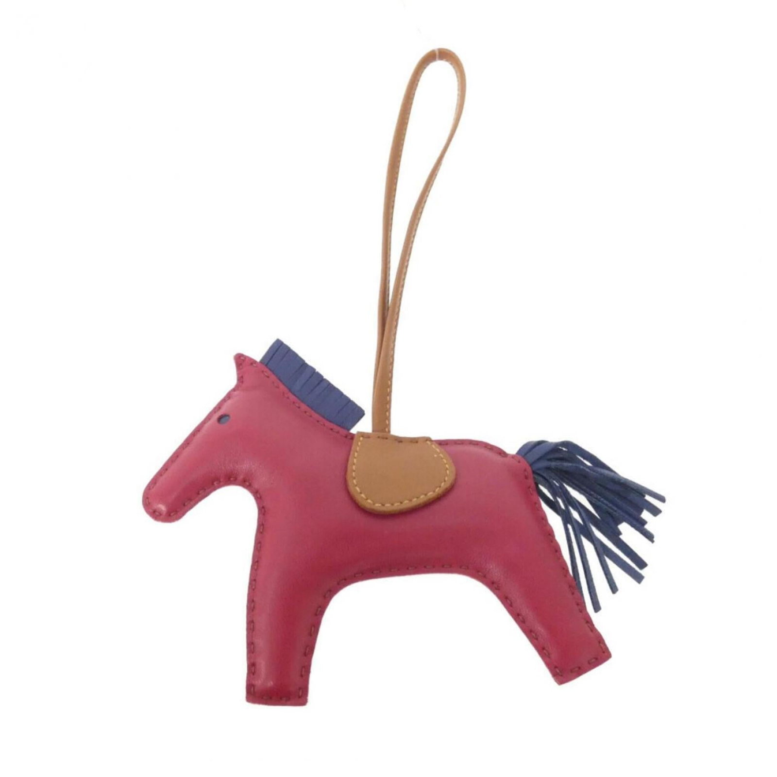 Hermes Handbag Charm Agneau Milo: Hermes Handbag Charm Agneau Milo Agneau Milo, a vibrant Fauve and Ruby color combination, adds a pop of elegance to any handbag. This Hermes Handbag Charm measures 100mm x 130mm and features a few