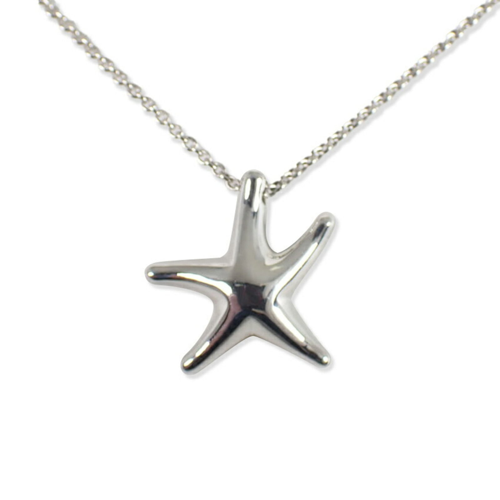 Co Tiffany Starfish Pendant Necklace 925: Co Tiffany Starfish Pendant Necklace 925 Sterling silver pendant necklace with a Co Tiffany Starfish design, featuring a 15.4mm x 14.9mm starfish pendant suspended from a chain with a 41.5cm / 16.33"