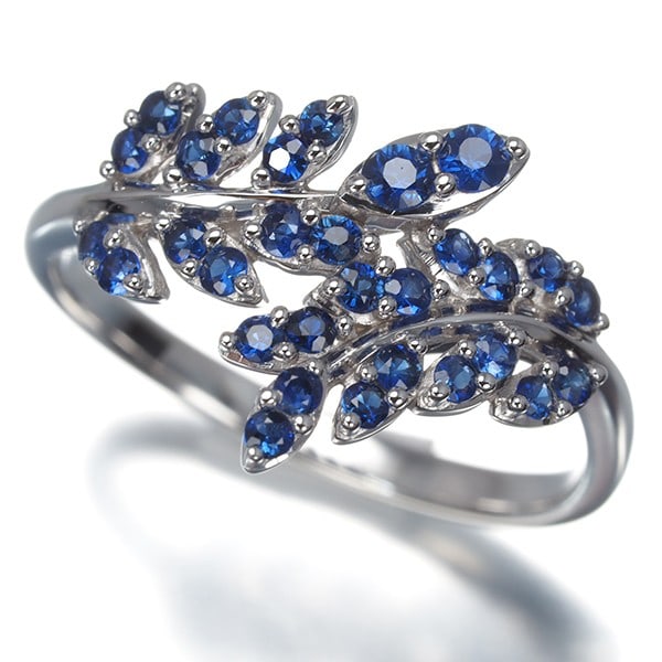 Gstv Ring Sapphire 0.43Ct Leaf Us6.5 18K 750 White Gold: Gstv Ring Sapphire 0.43Ct Leaf Us6.5 18K 750 White Gold The GSTV Ring Sapphire 0.43Ct Leaf Us6.5 18K 750 White Gold features a stunning natural sapphire main stone, set in 18k white gold with a ring