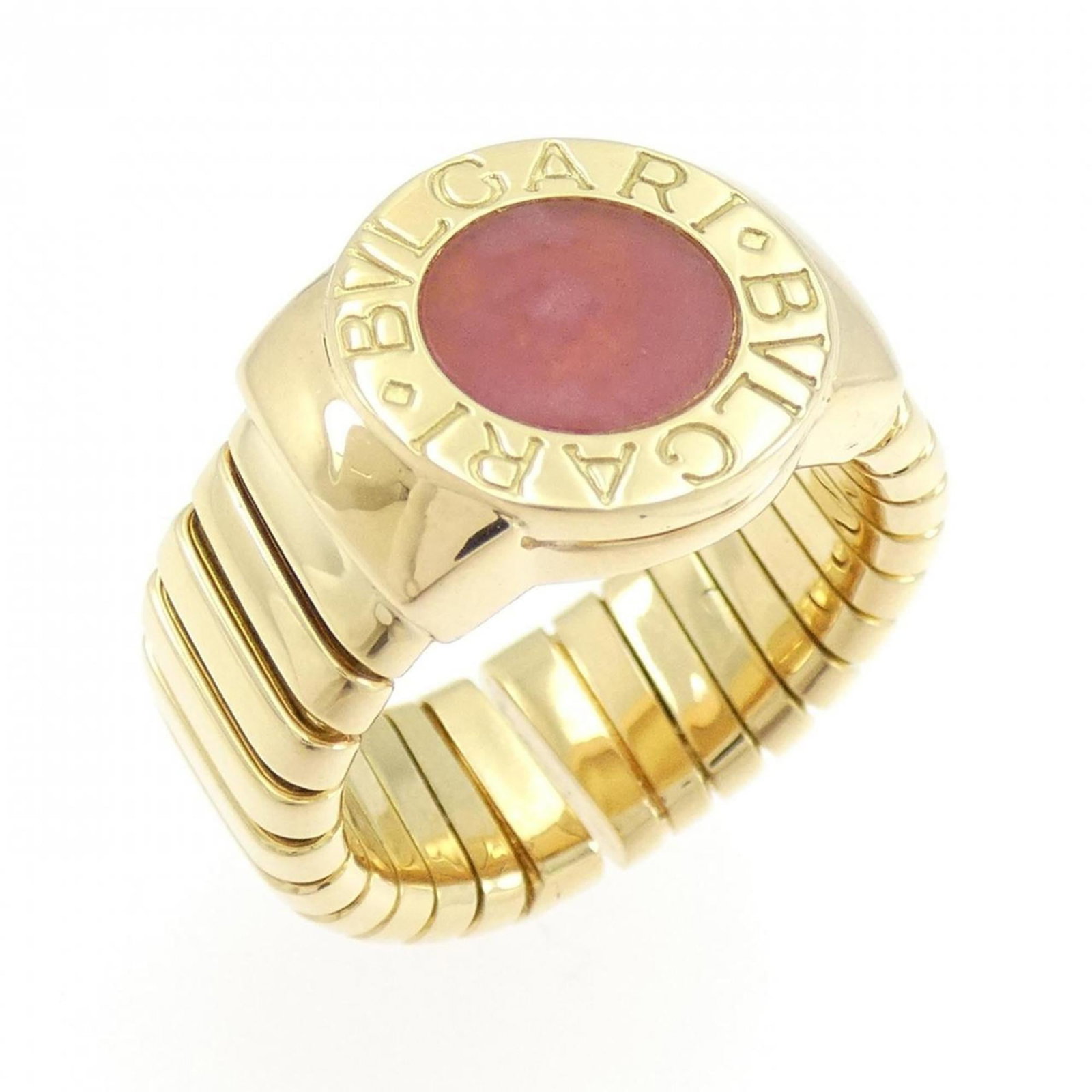 Bvlgari Band Ring Yellow Gold (18K): Bvlgari Band Ring Yellow Gold (18K) Bvlgari Band Ring Yellow Gold (18K) - A stylish and elegant accessory, this 18K yellow gold band ring features a classic design that adds a touch of sophistication 