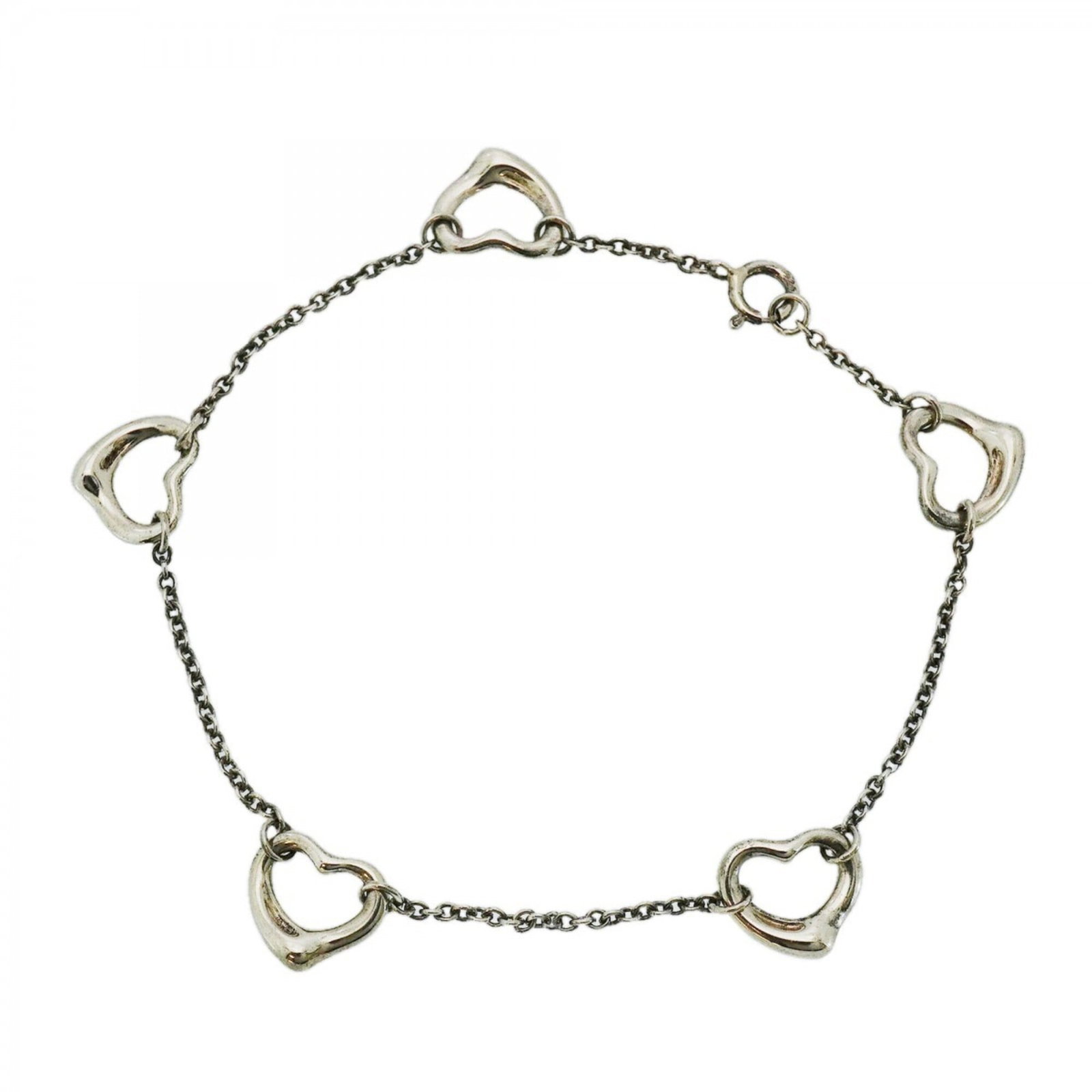 Charm Tiffany Bracelet 925 Silver: Charm Tiffany Bracelet 925 Silver Charm Tiffany Bracelet 925 Silver - A pre-owned, sterling silver charm bracelet with a classic design. Measuring 18cm in length, it features subtle signs of wear and 
